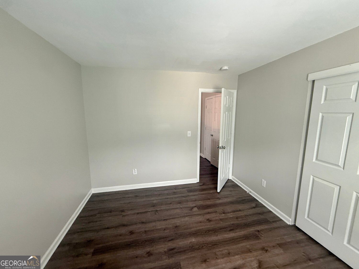 2734 Jordan Lane Property Photo 32