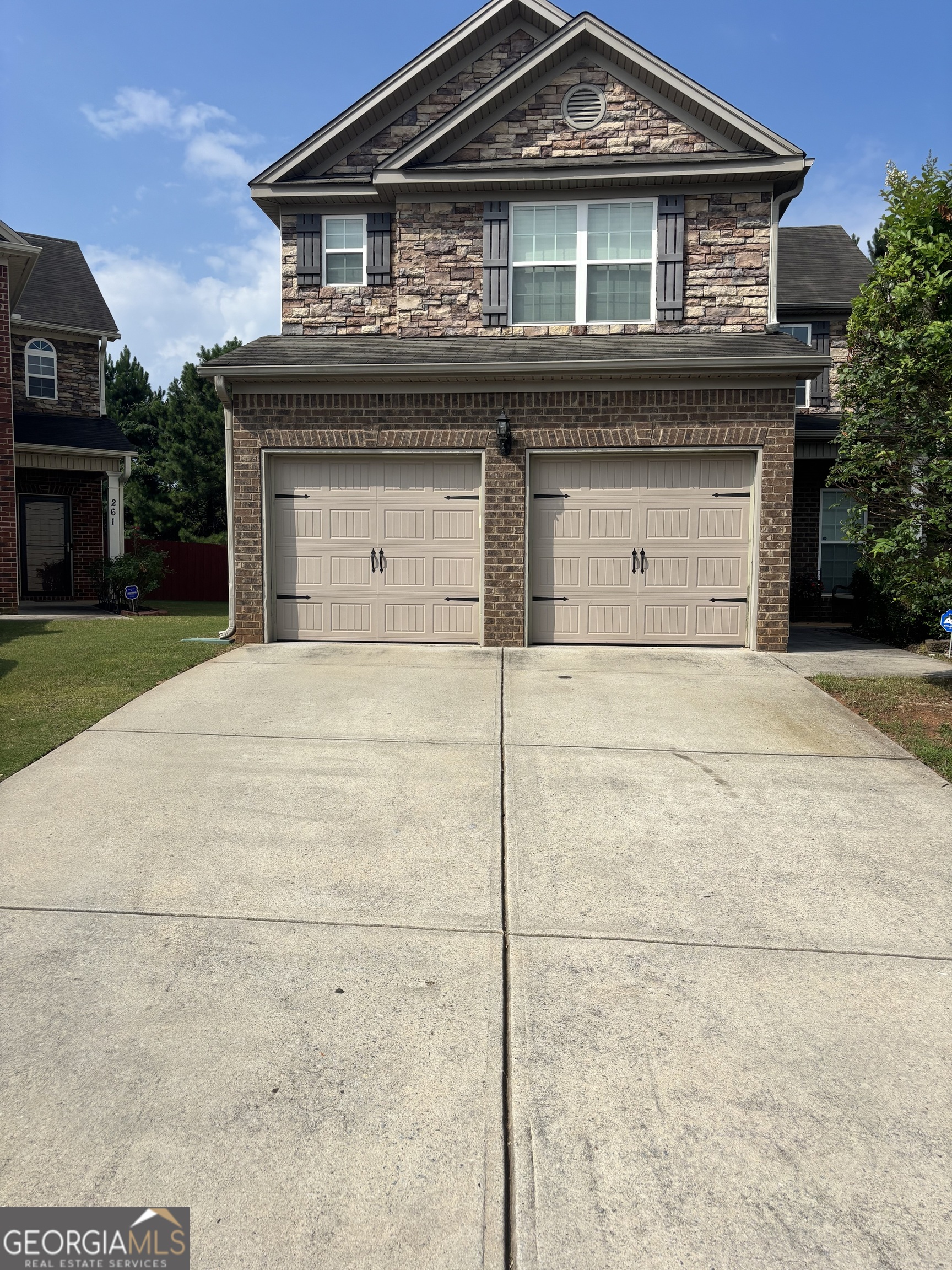 265 Swem Court Property Photo 1
