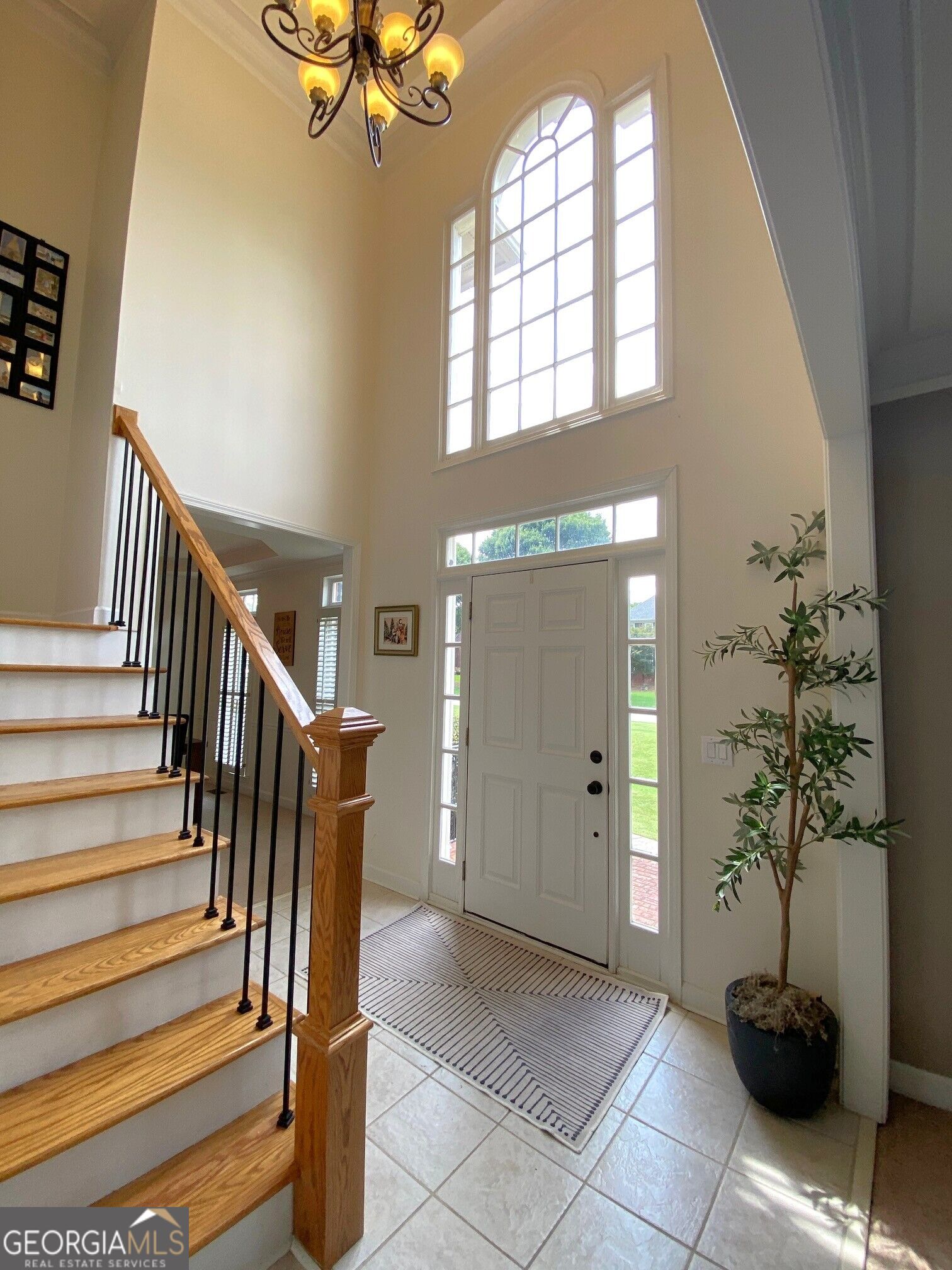 2705 Montclair Place Property Photo 3