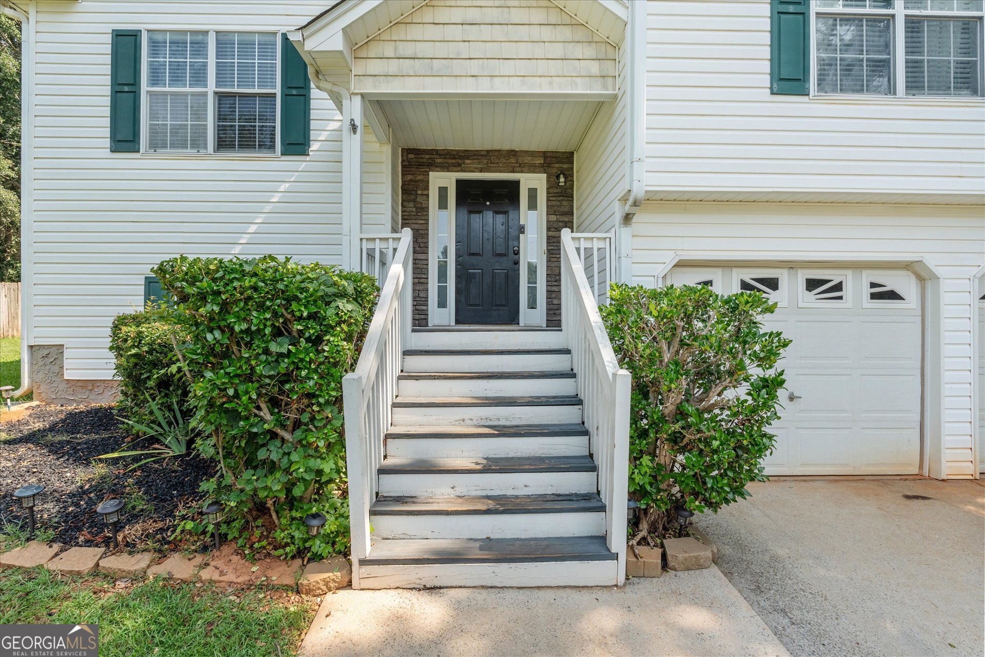 149 Cedars Glen Circle Property Photo 8
