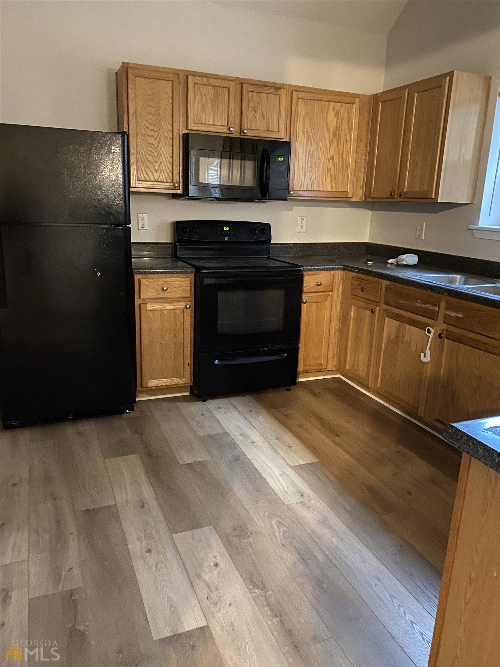 4649 Ravenwood Loop Property Photo 4