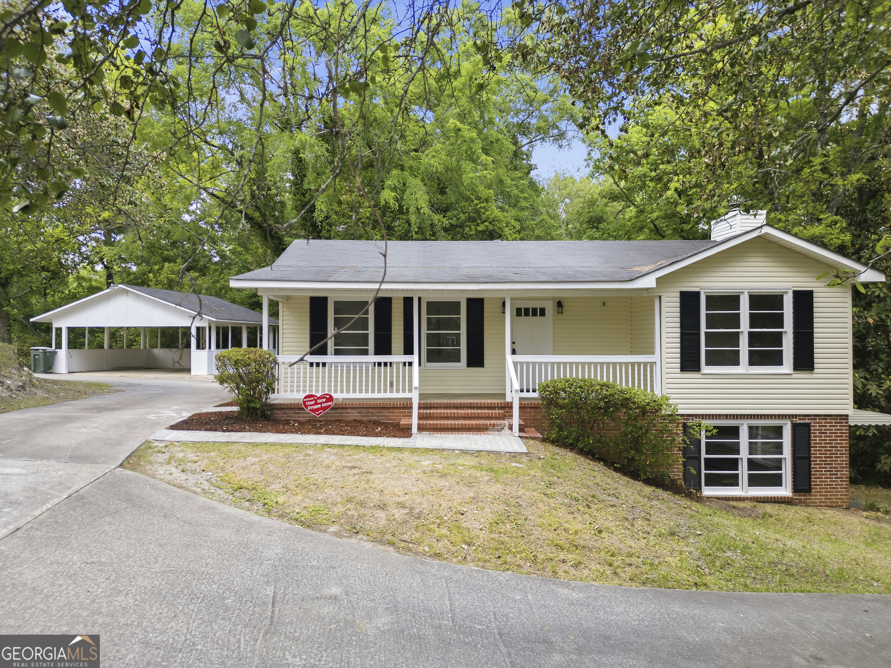 5115 Wesleyan Circle Property Photo 1
