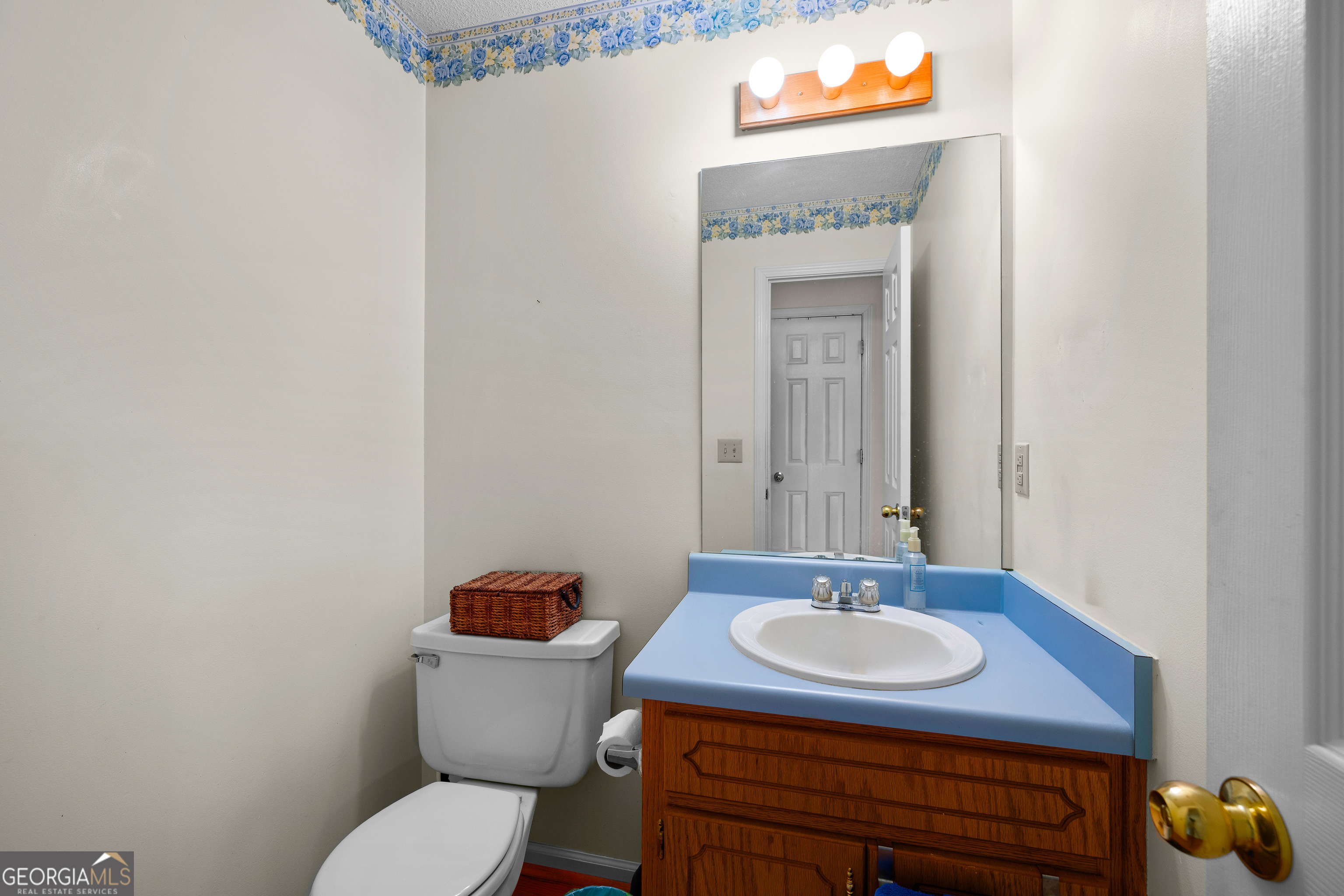 47 Nanette Drive Property Photo 8