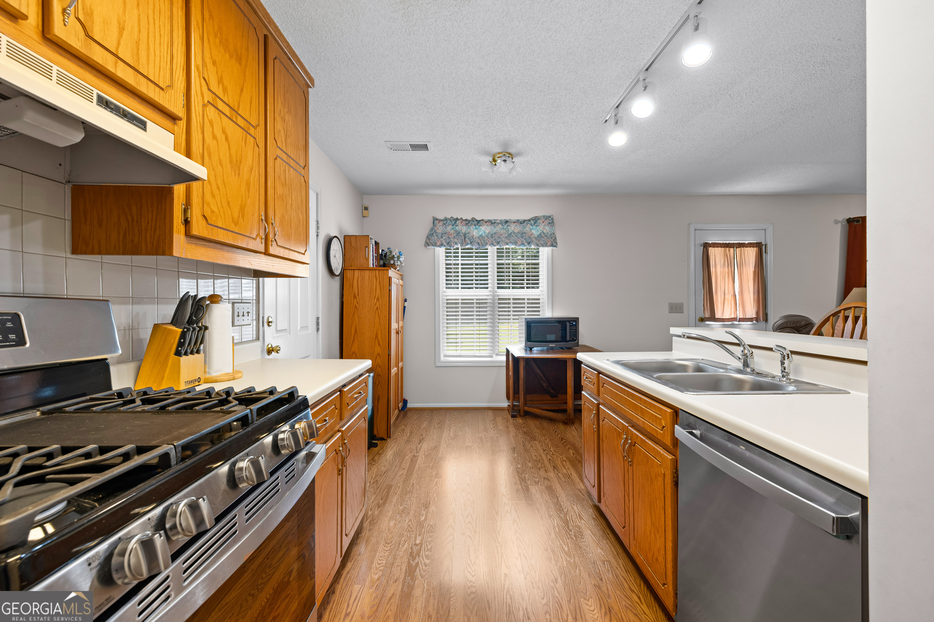 47 Nanette Drive Property Photo 15