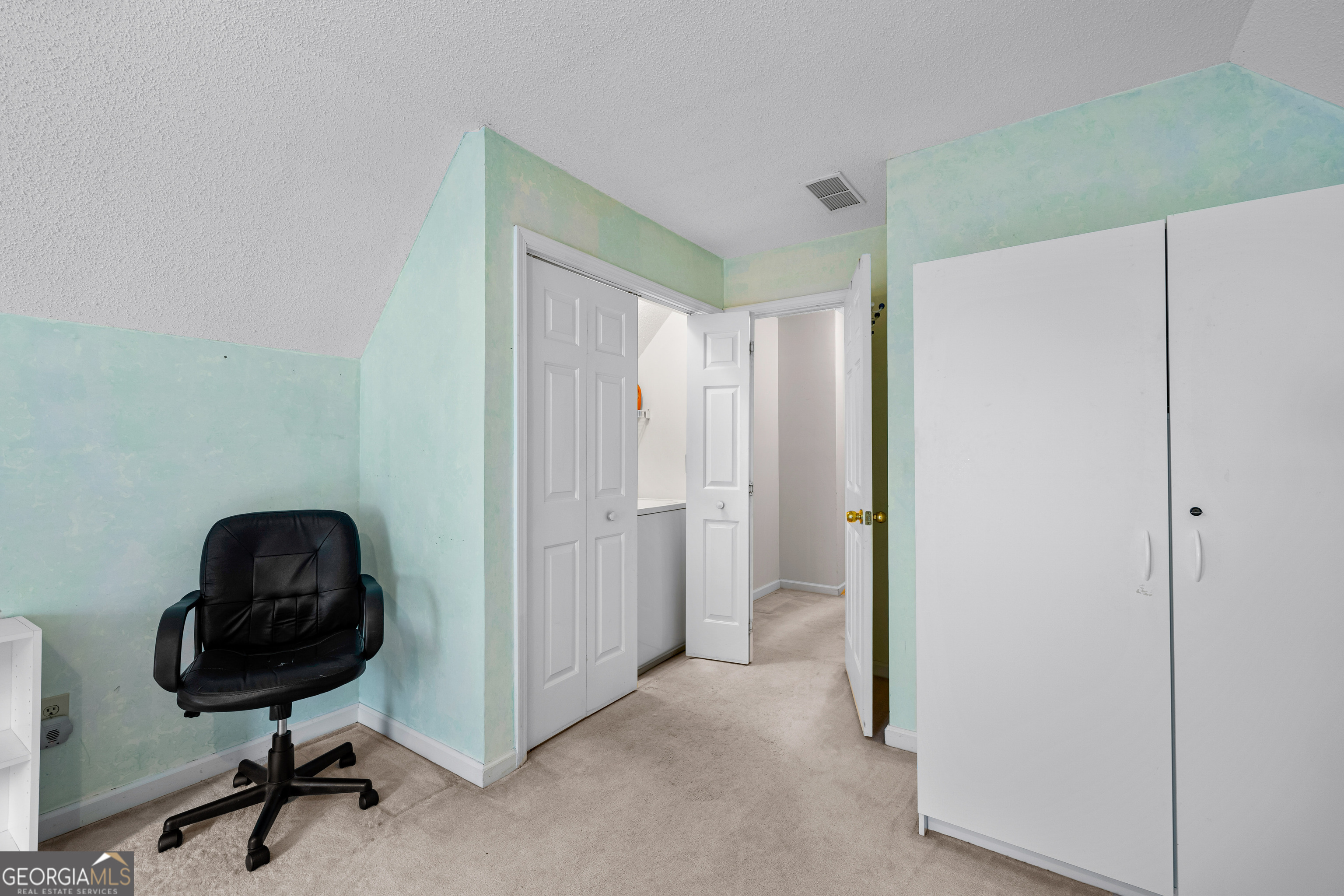 47 Nanette Drive Property Photo 32