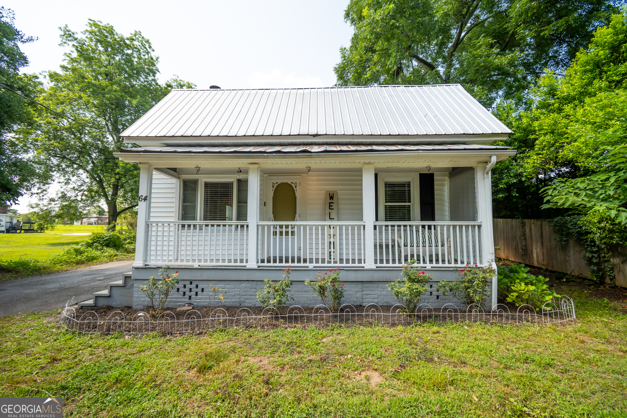 64 Madison Property Photo 1