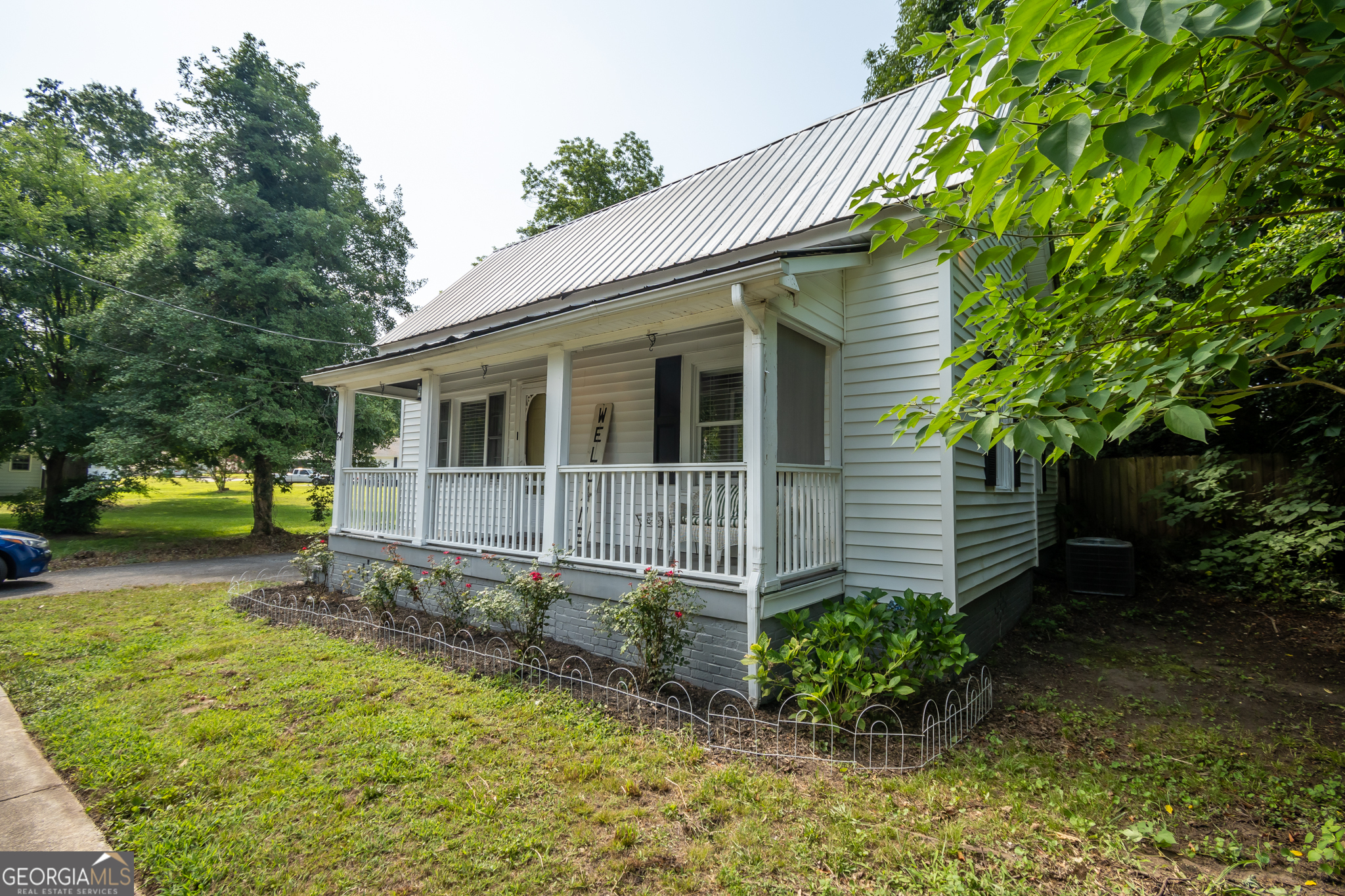 64 Madison Property Photo 2