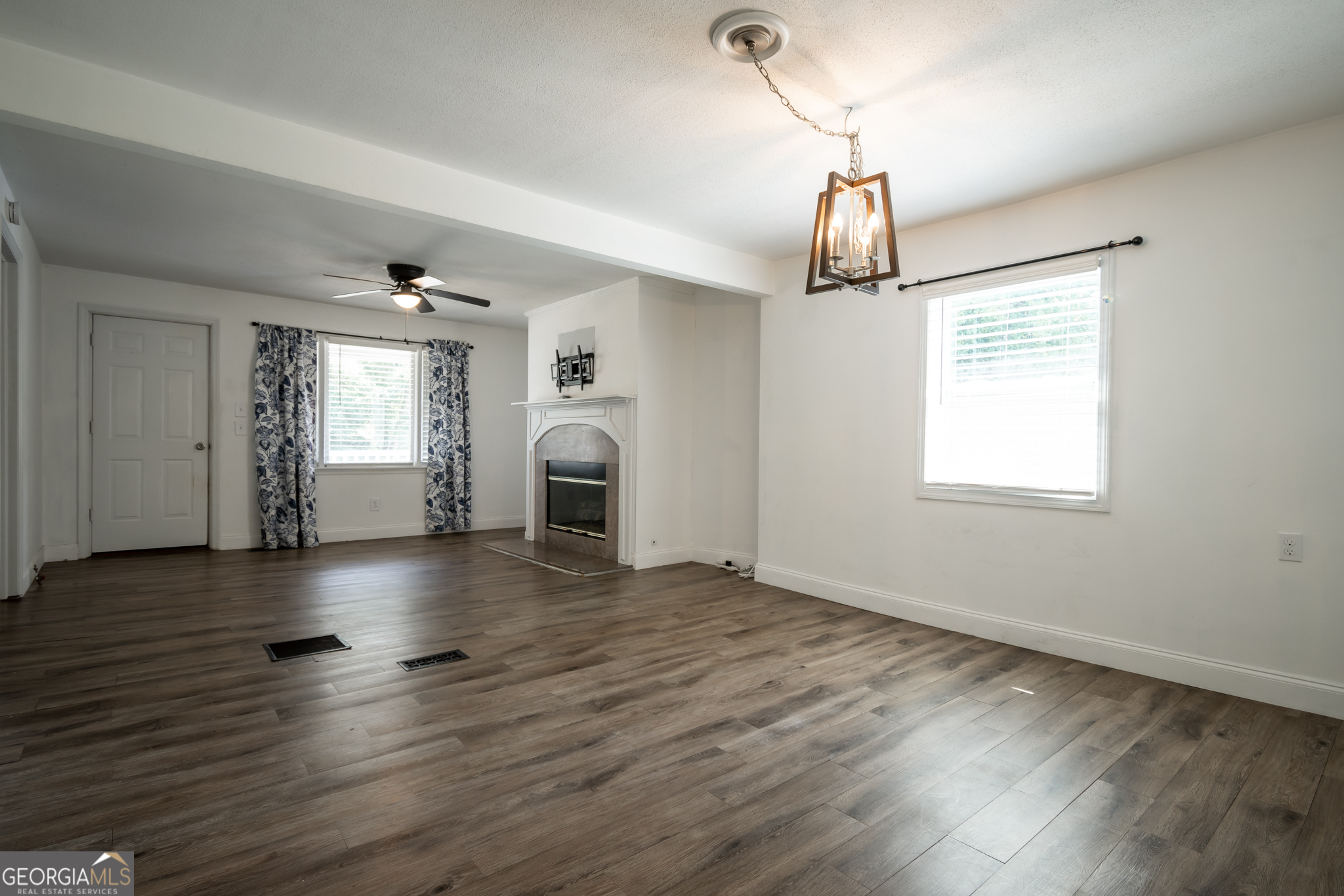 64 Madison Property Photo 10