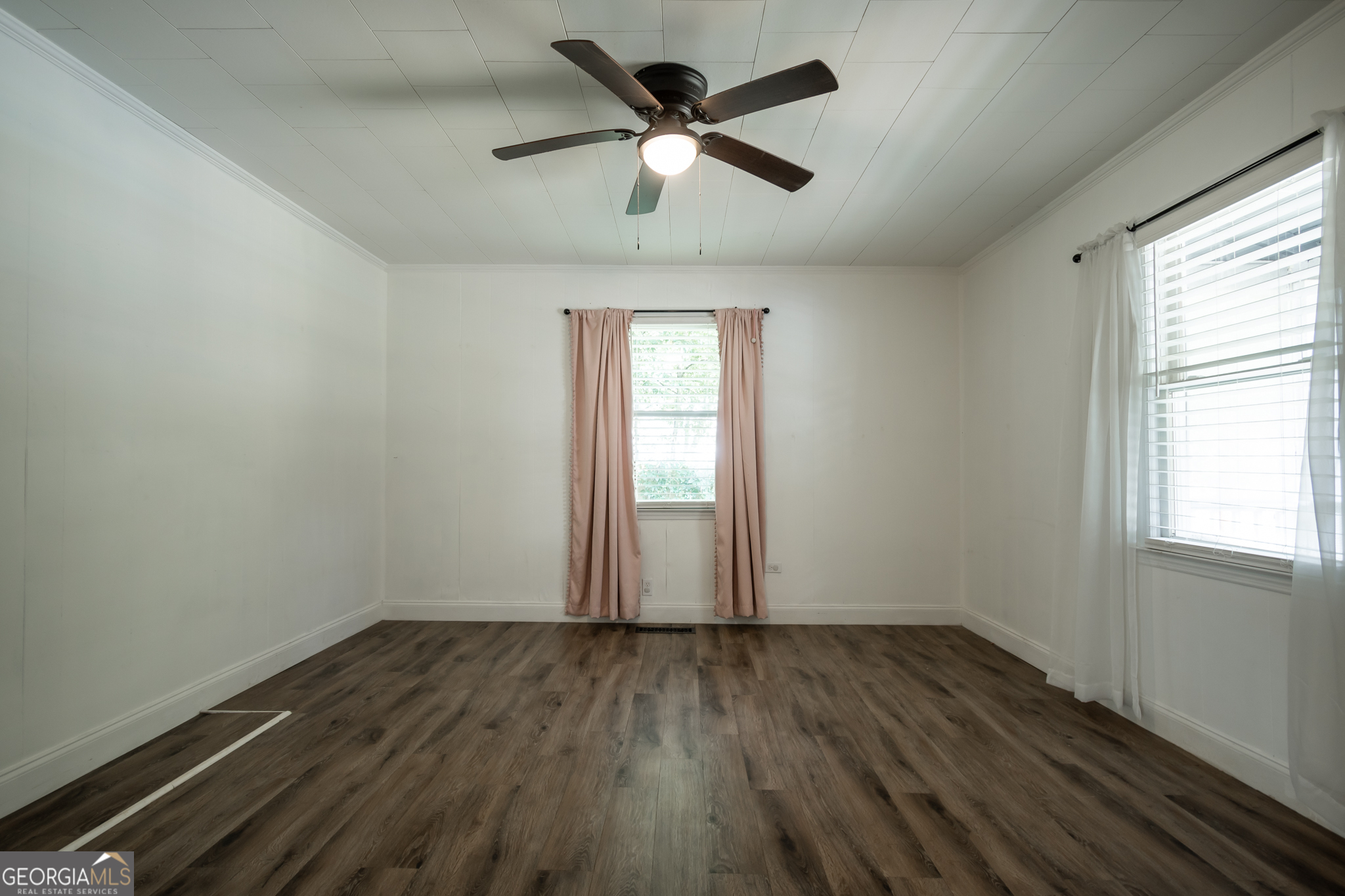 64 Madison Property Photo 17
