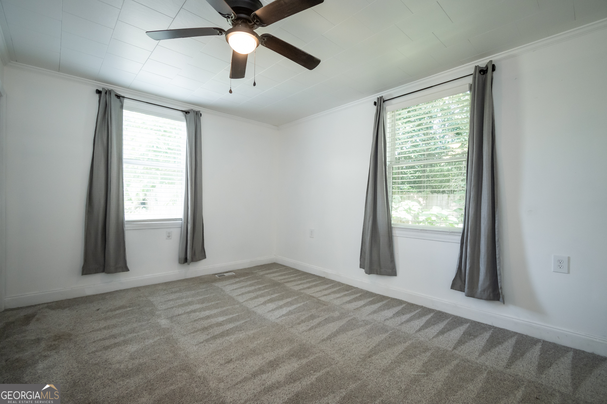 64 Madison Property Photo 21