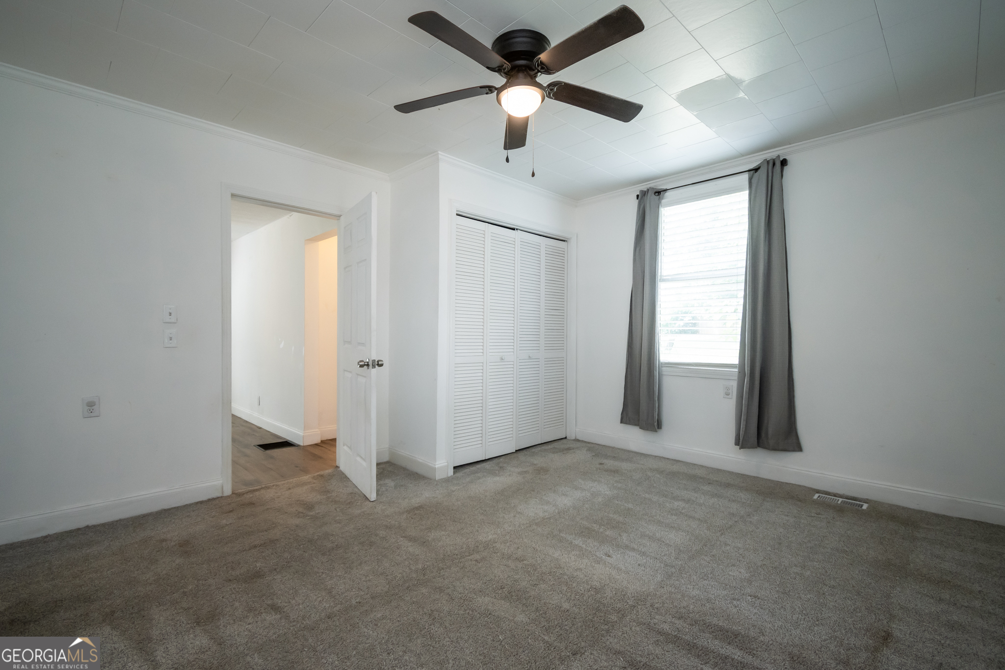 64 Madison Property Photo 22