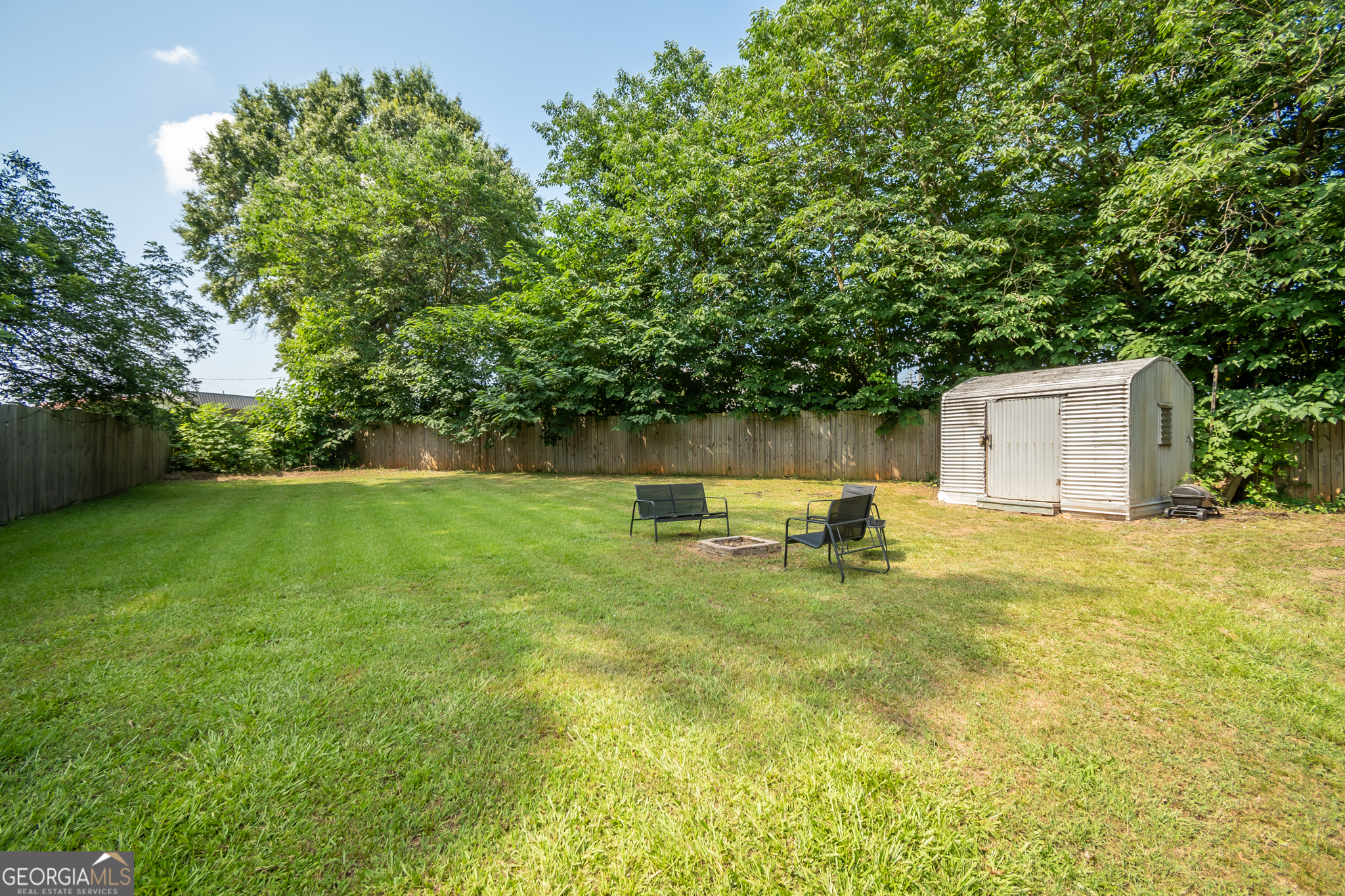 64 Madison Property Photo 25