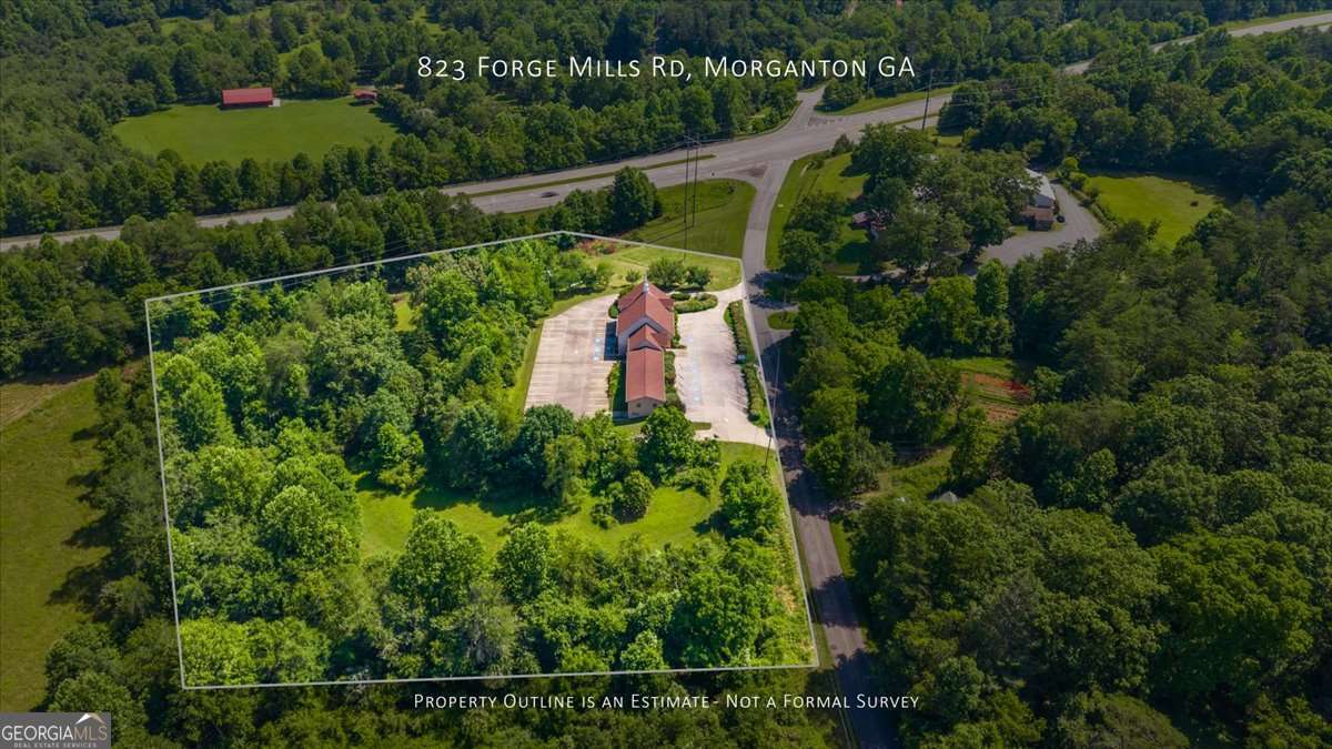 823 Forge Mill Property Photo 4