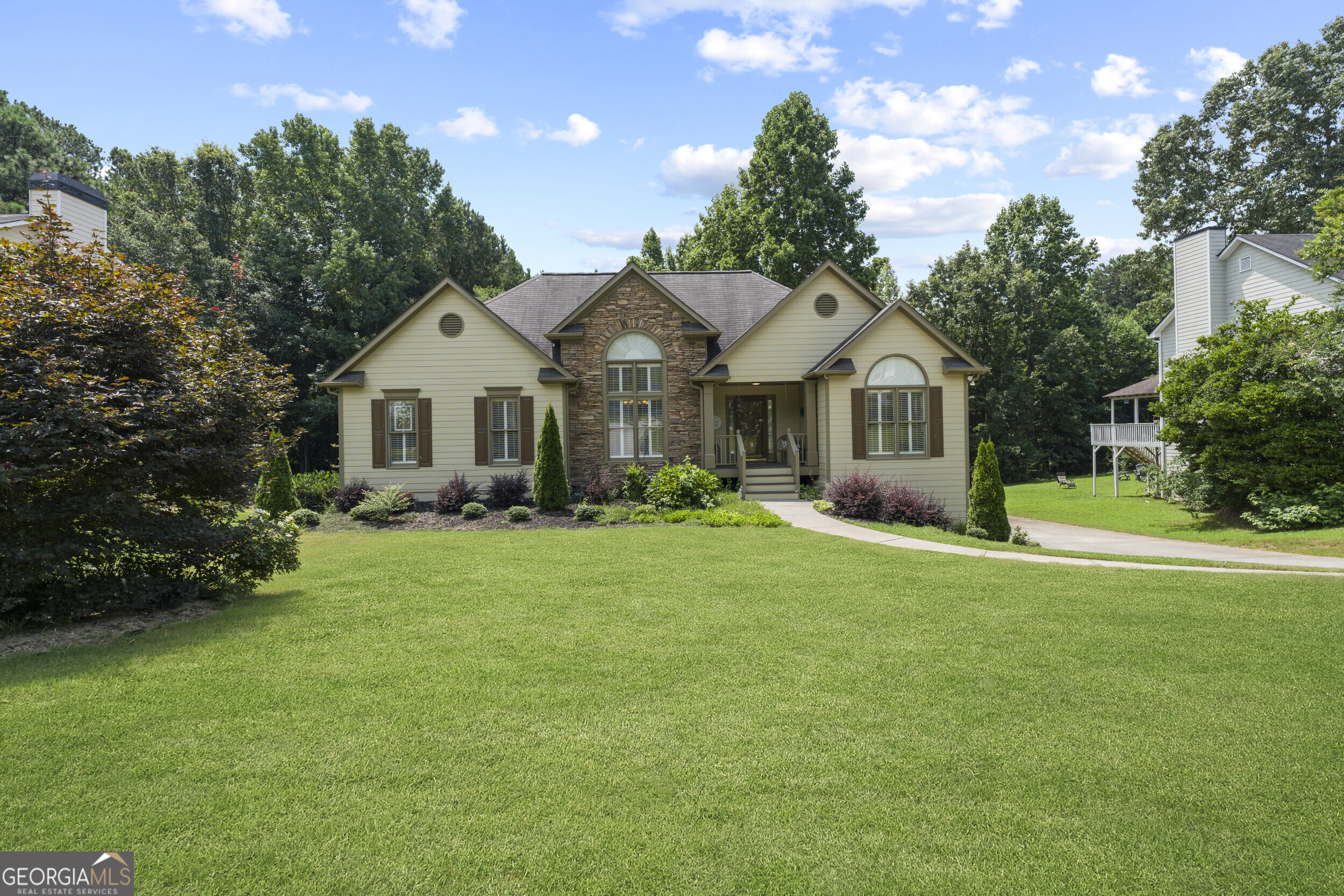 55 Garrison Drive Property Photo 1