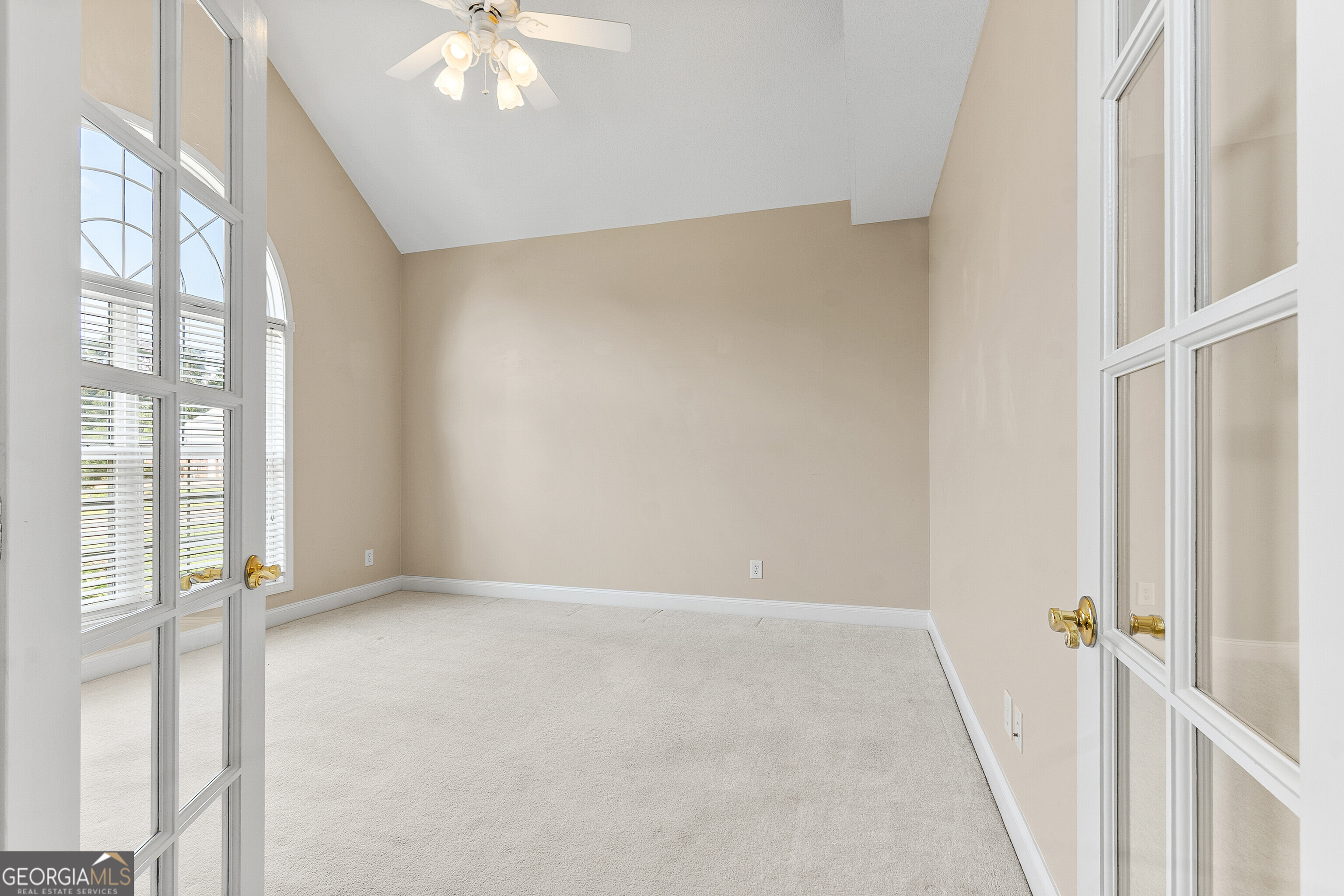 503 Victoria Circle Property Photo 18