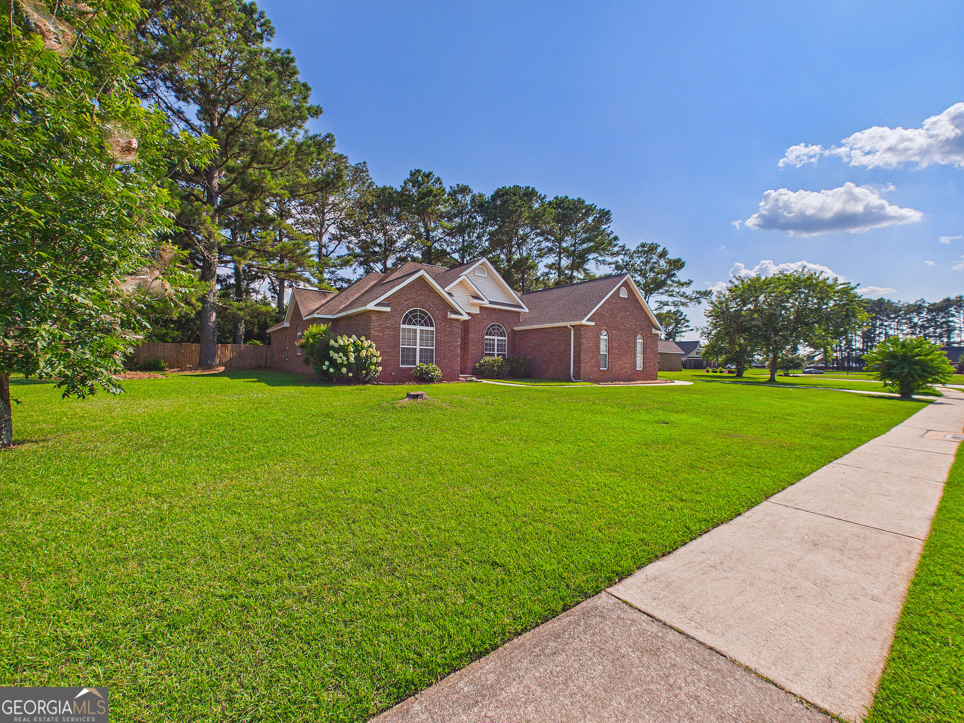 503 Victoria Circle Property Photo 71