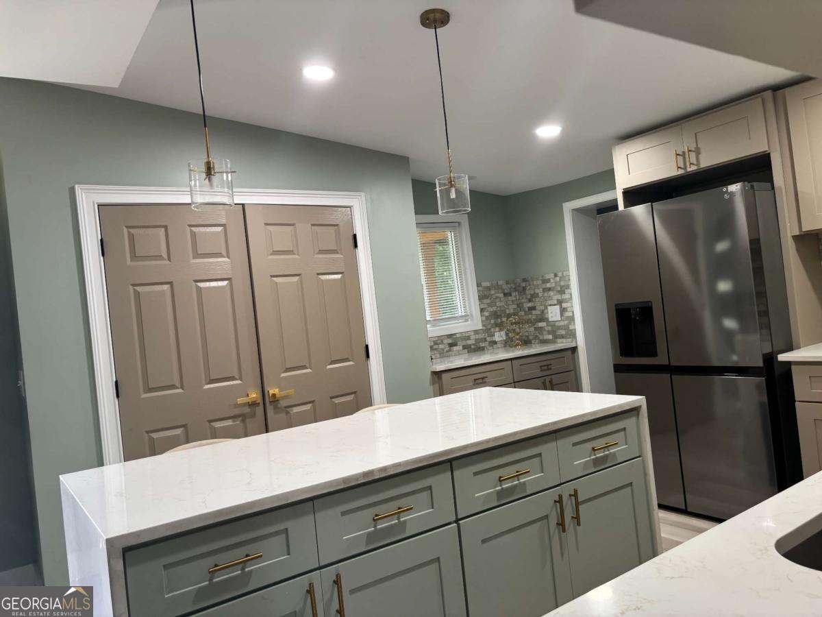2047 Boulderview Property Photo 15