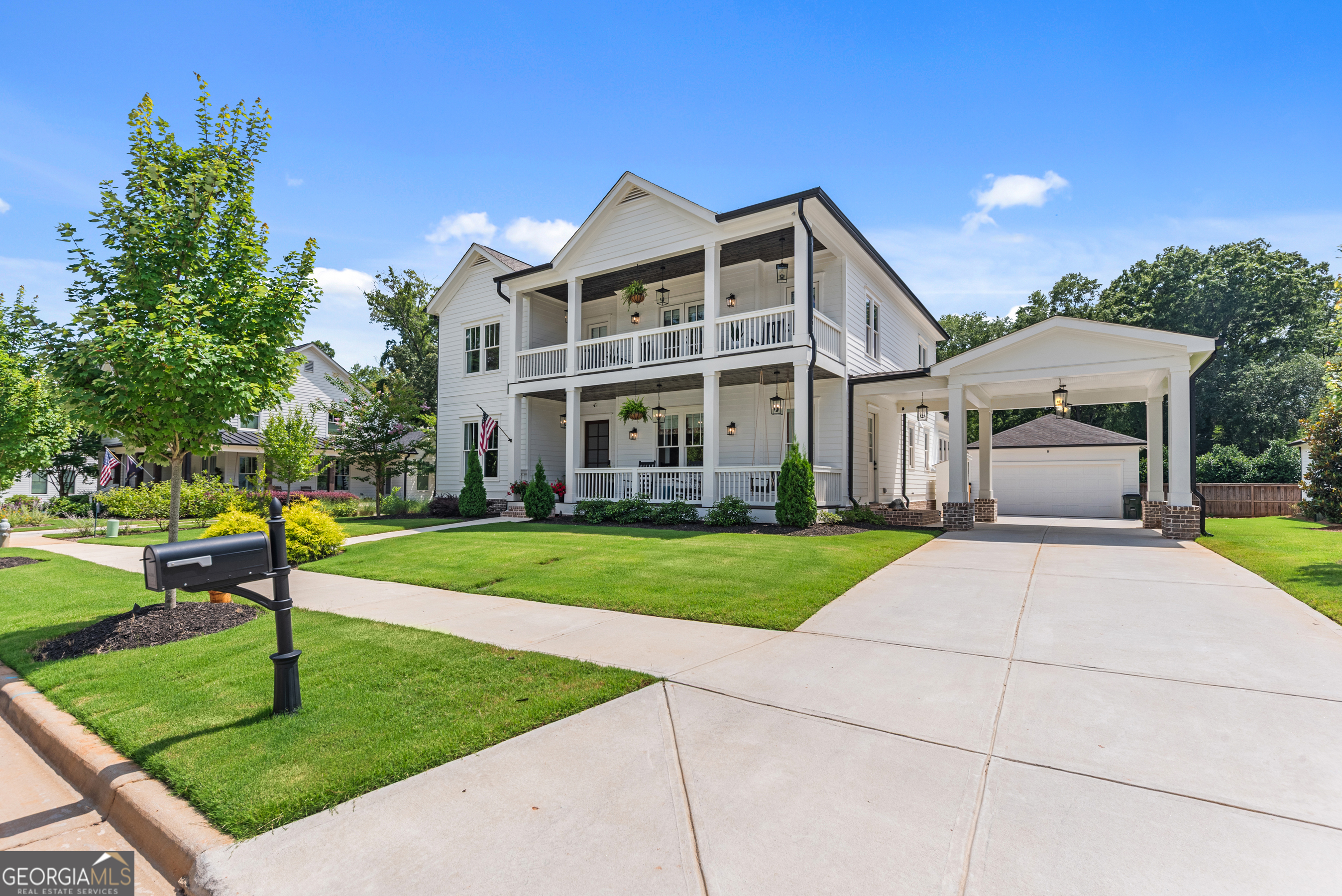 661 Foster Park Lane Property Photo 1