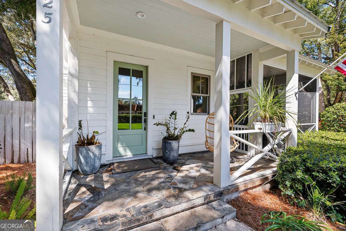 1925 Frederica Road Property Photo 4