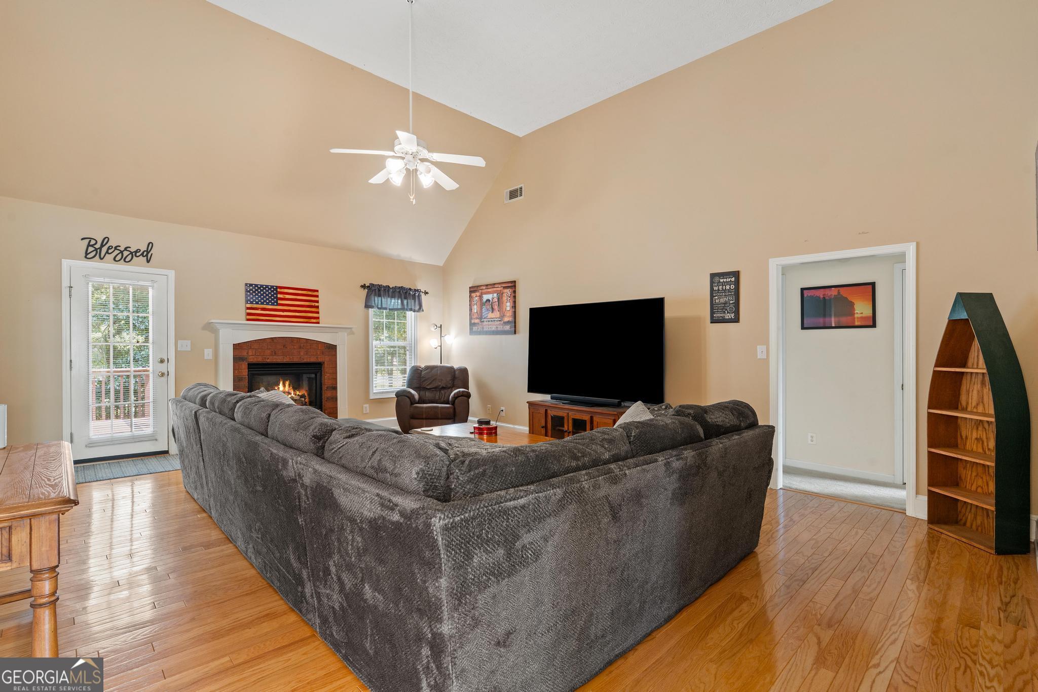 925 Champions Way Property Photo 20