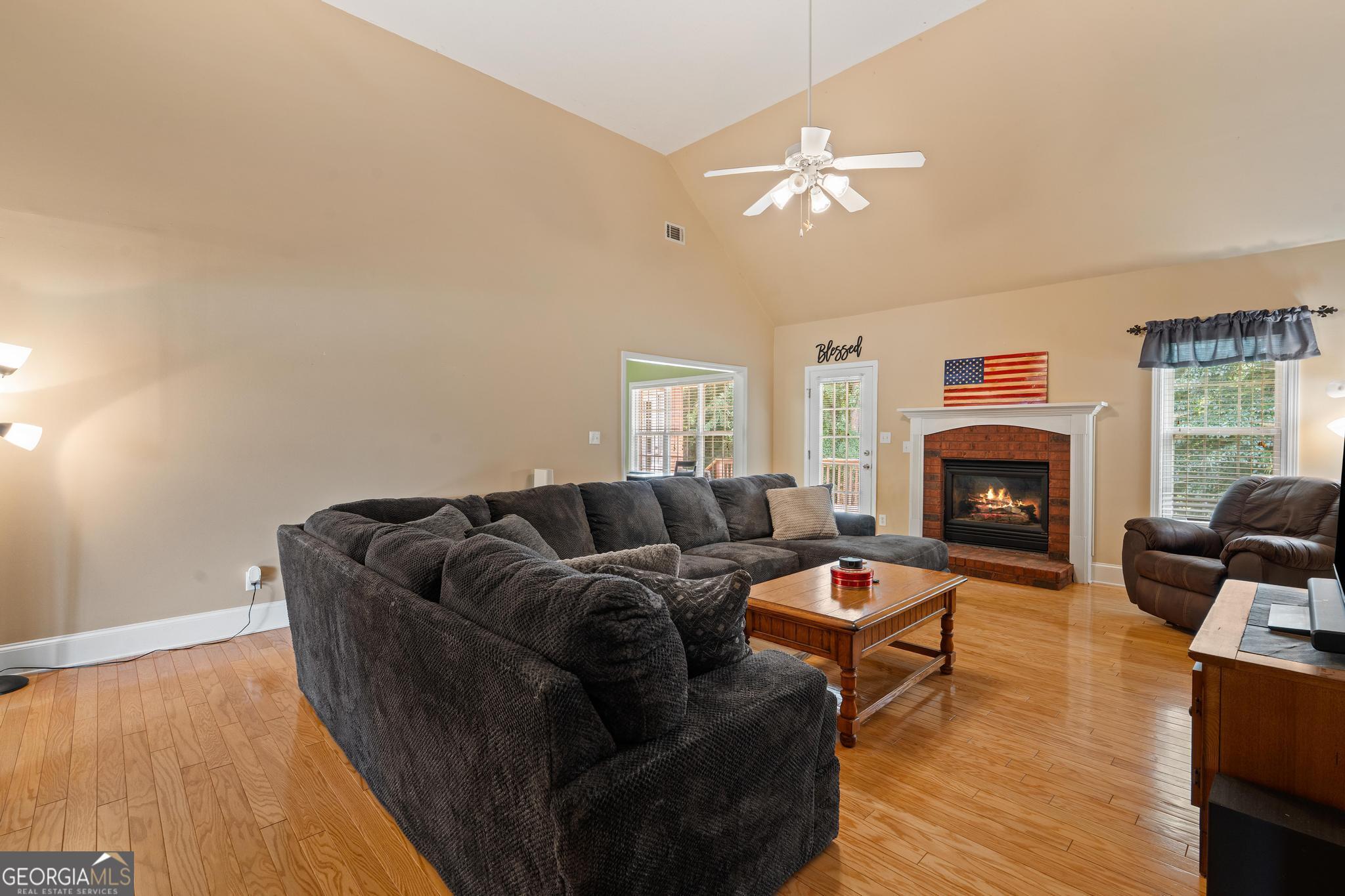 925 Champions Way Property Photo 21
