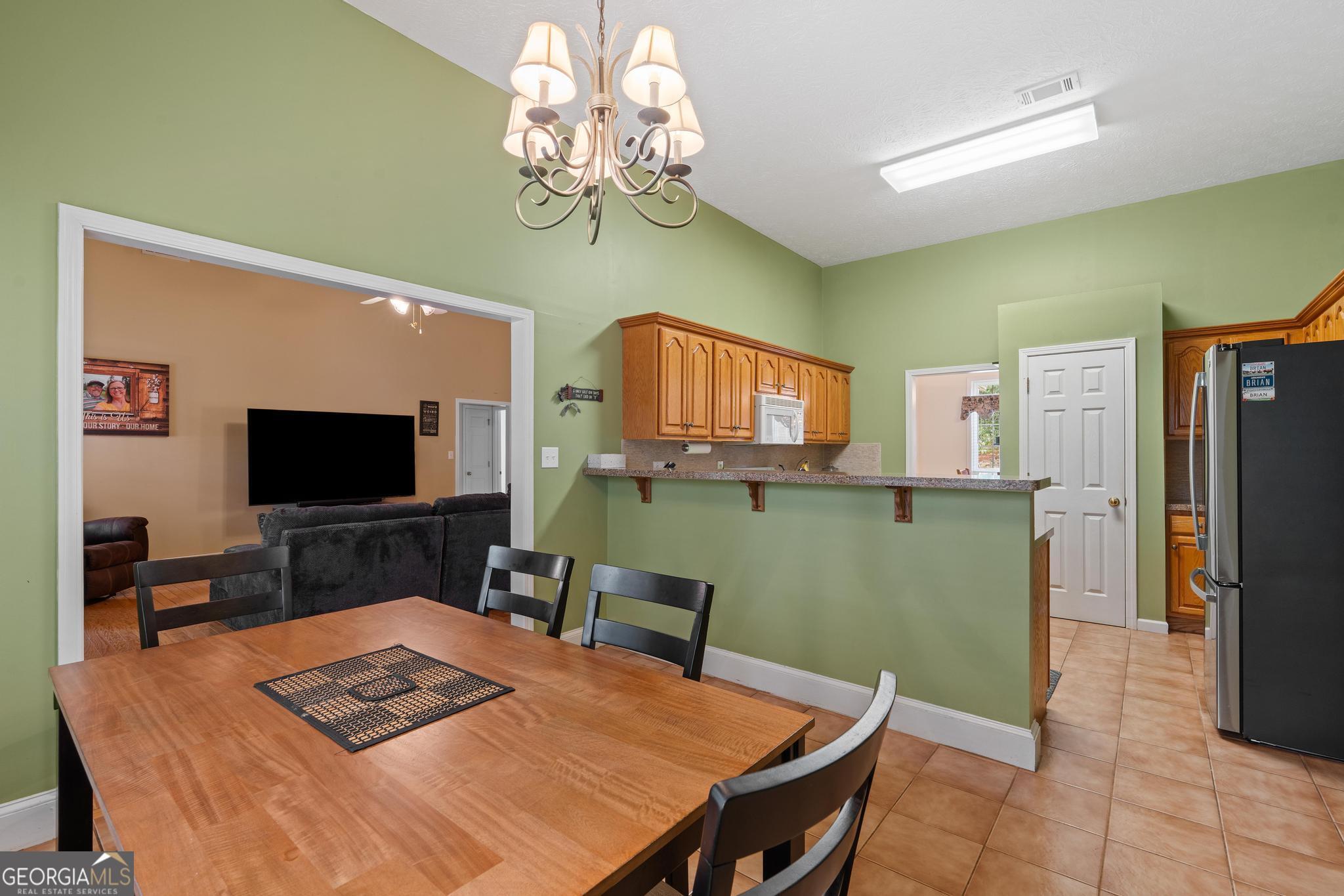 925 Champions Way Property Photo 24