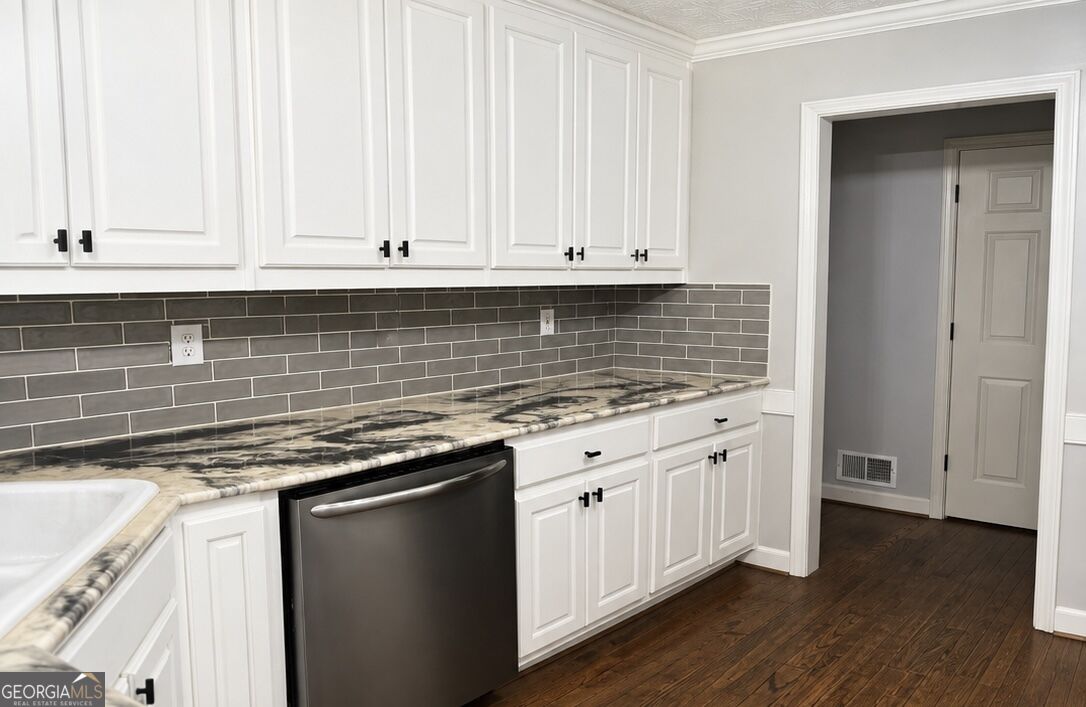 850 Ivy Ridge Drive Property Photo 18