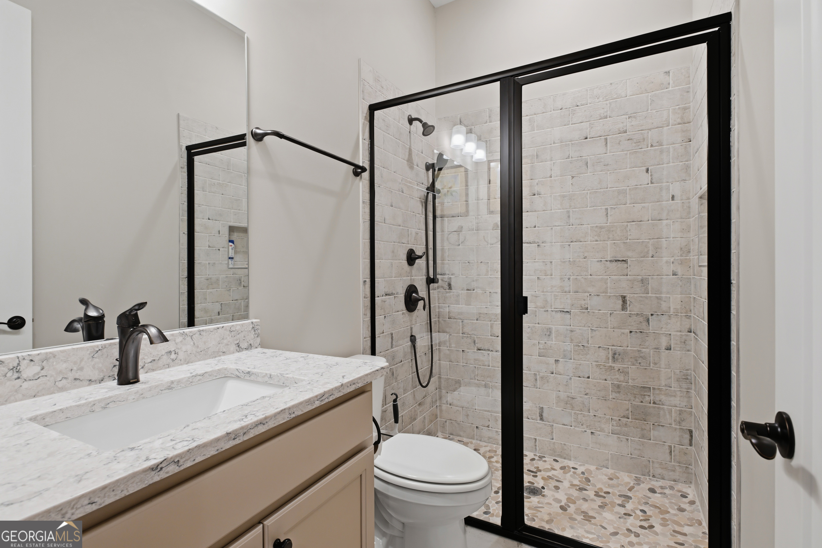 7013 River Rock Drive Property Photo 21