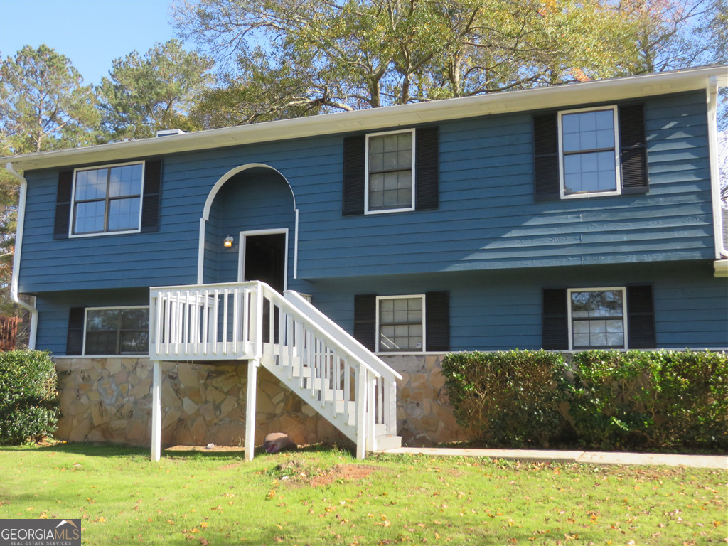 3000 Creel Road Property Photo 1
