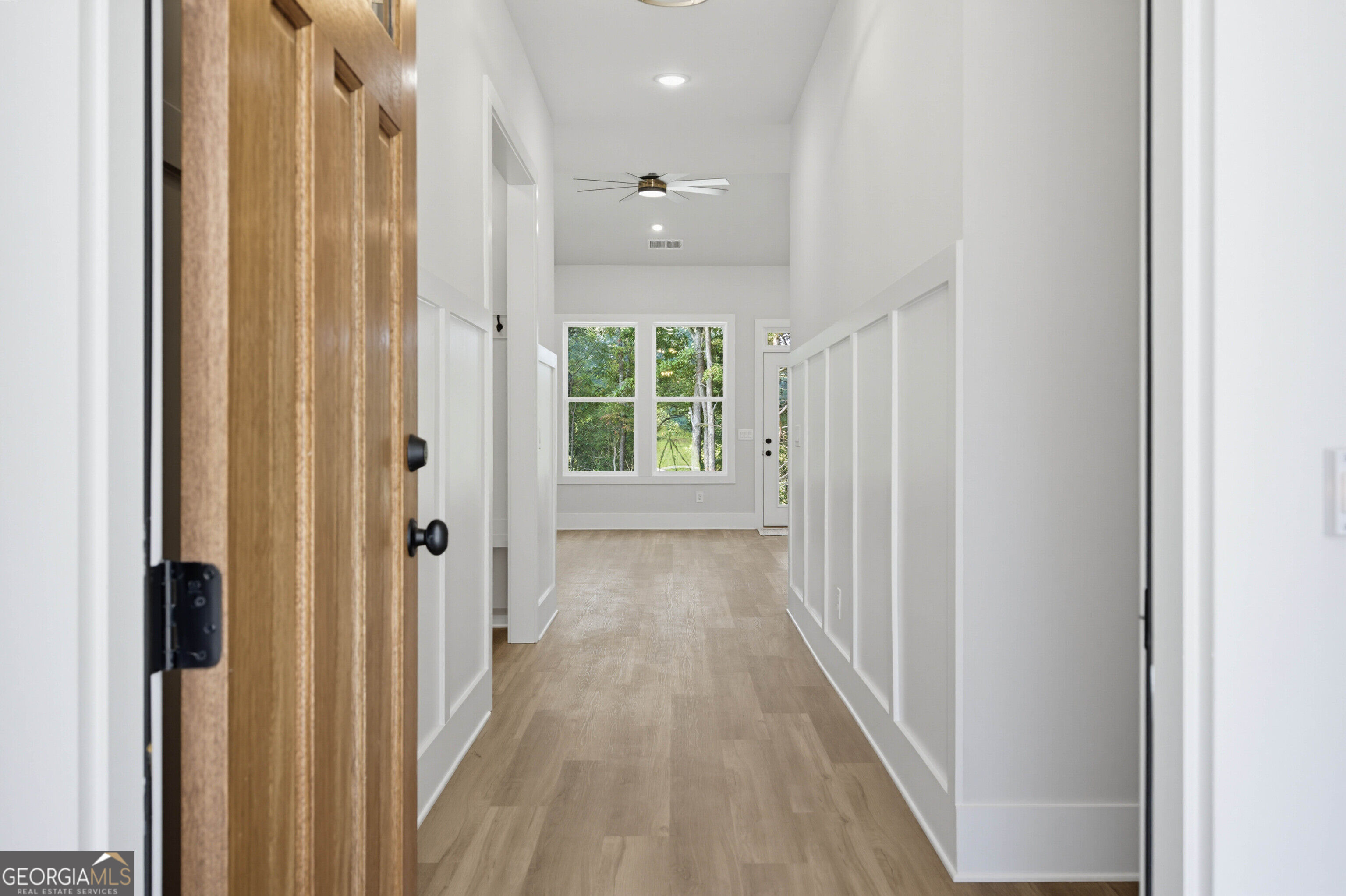 4835 Price Road Property Photo 5