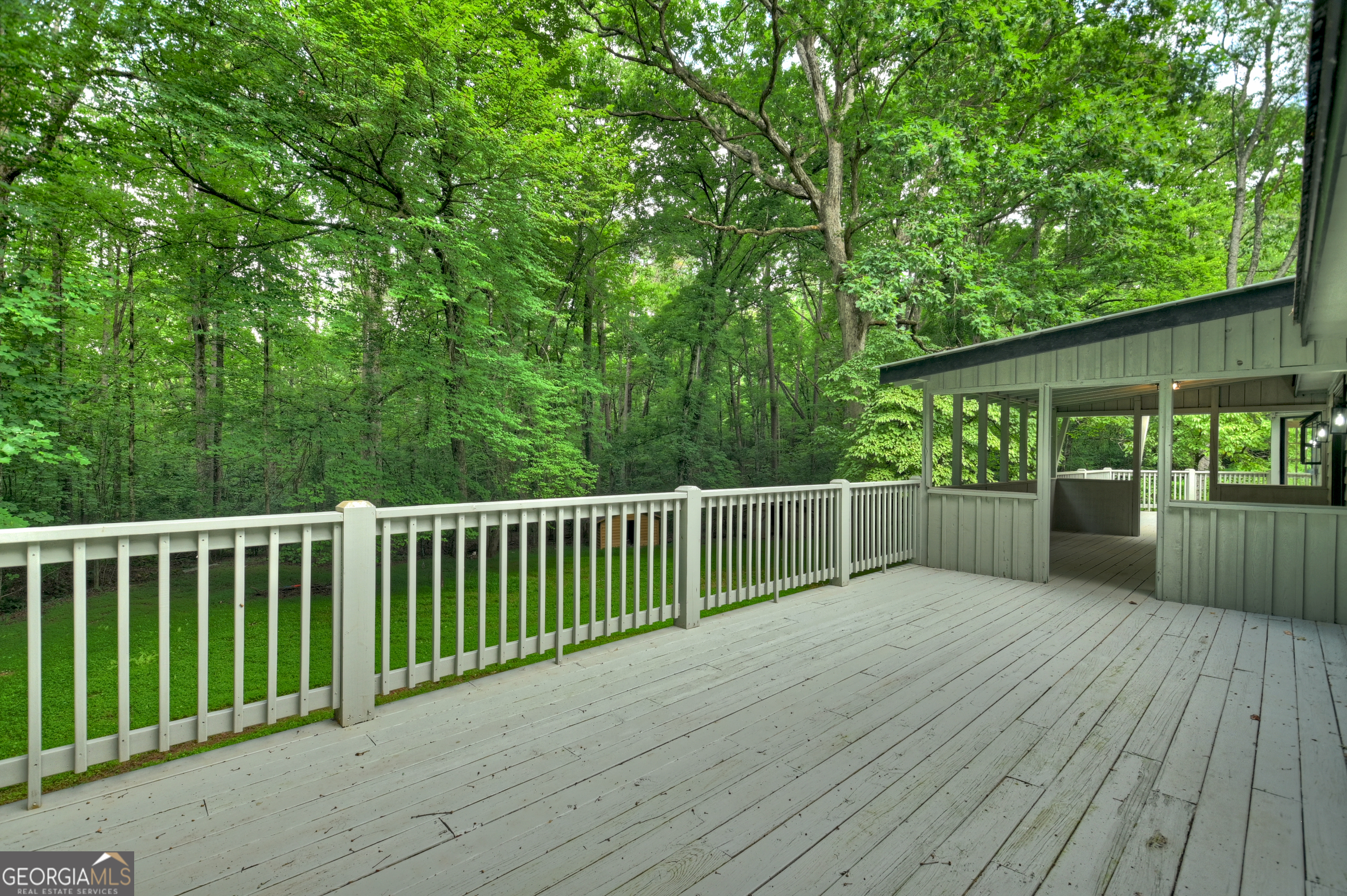 232 Chestnut Gap Road Property Photo 4