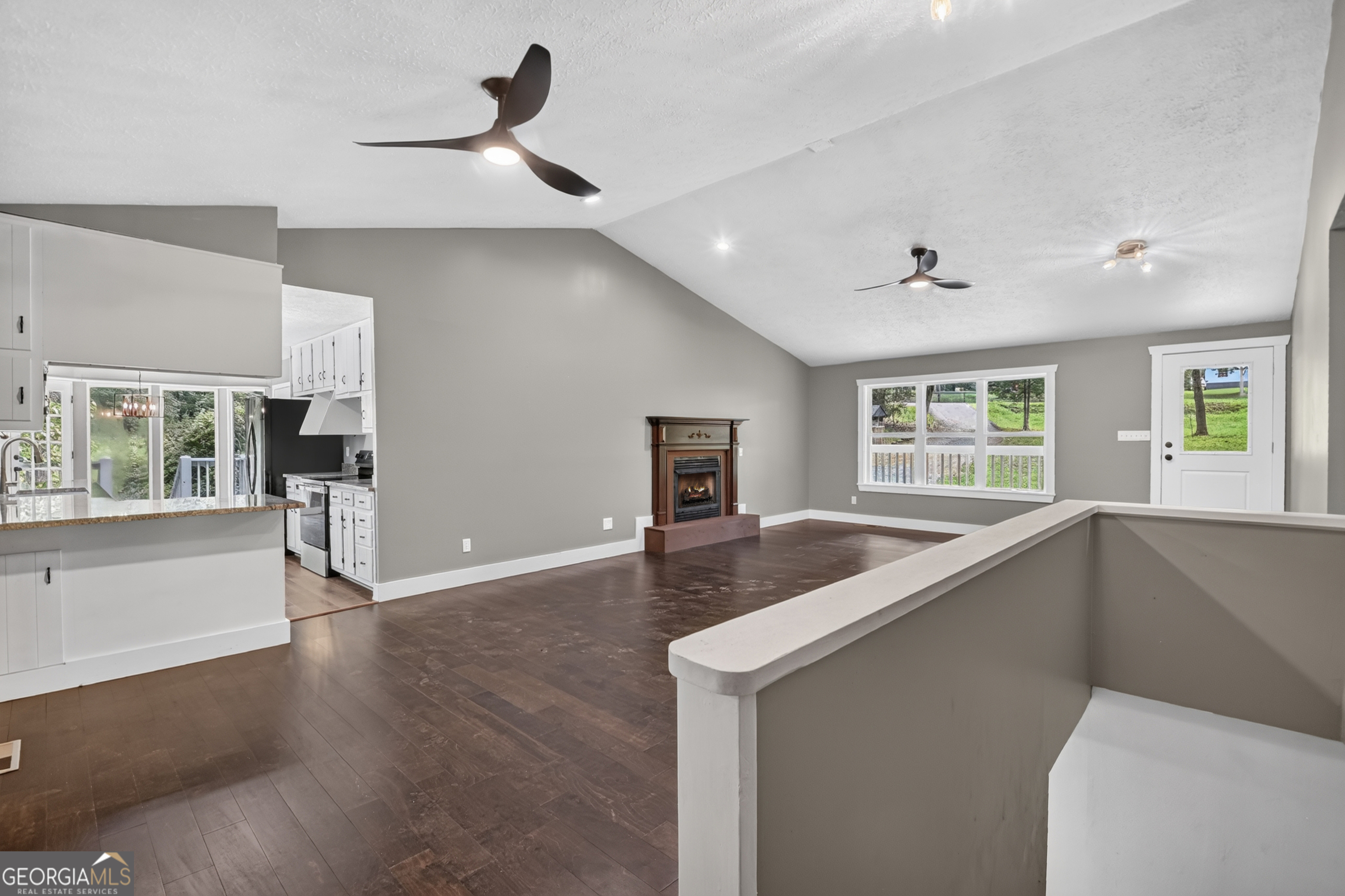 232 Chestnut Gap Road Property Photo 6
