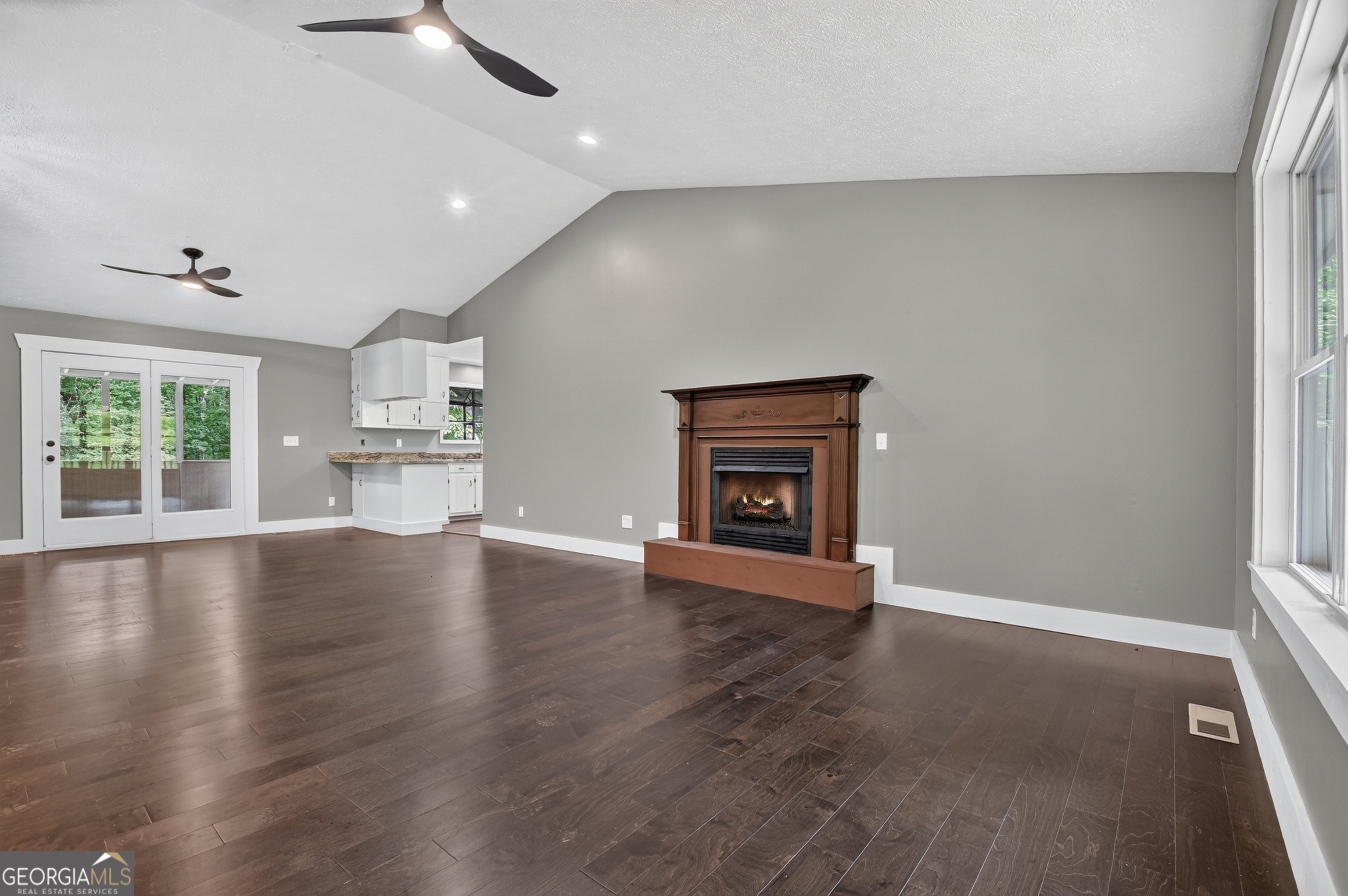 232 Chestnut Gap Road Property Photo 8