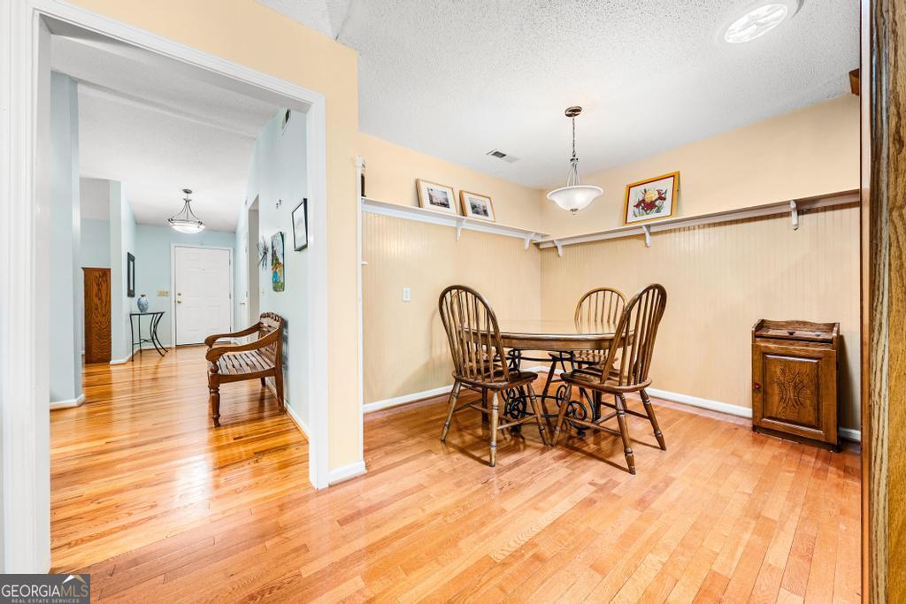 1303 South Arrowhead Drive Property Photo 10