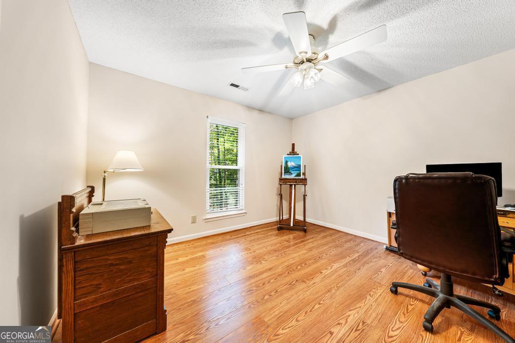 1303 South Arrowhead Drive Property Photo 16