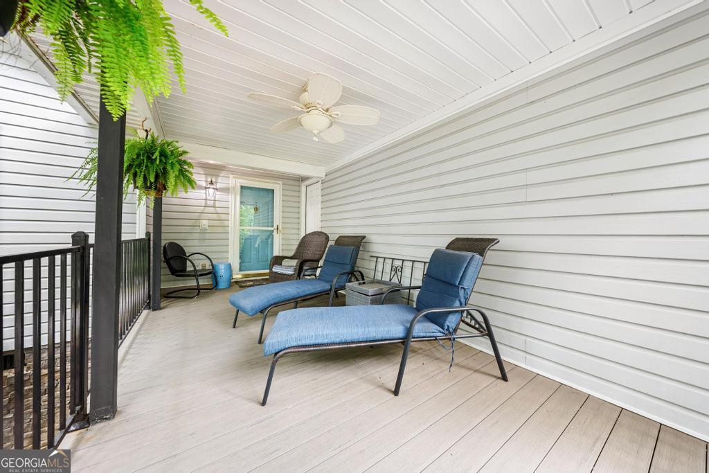1303 South Arrowhead Drive Property Photo 17