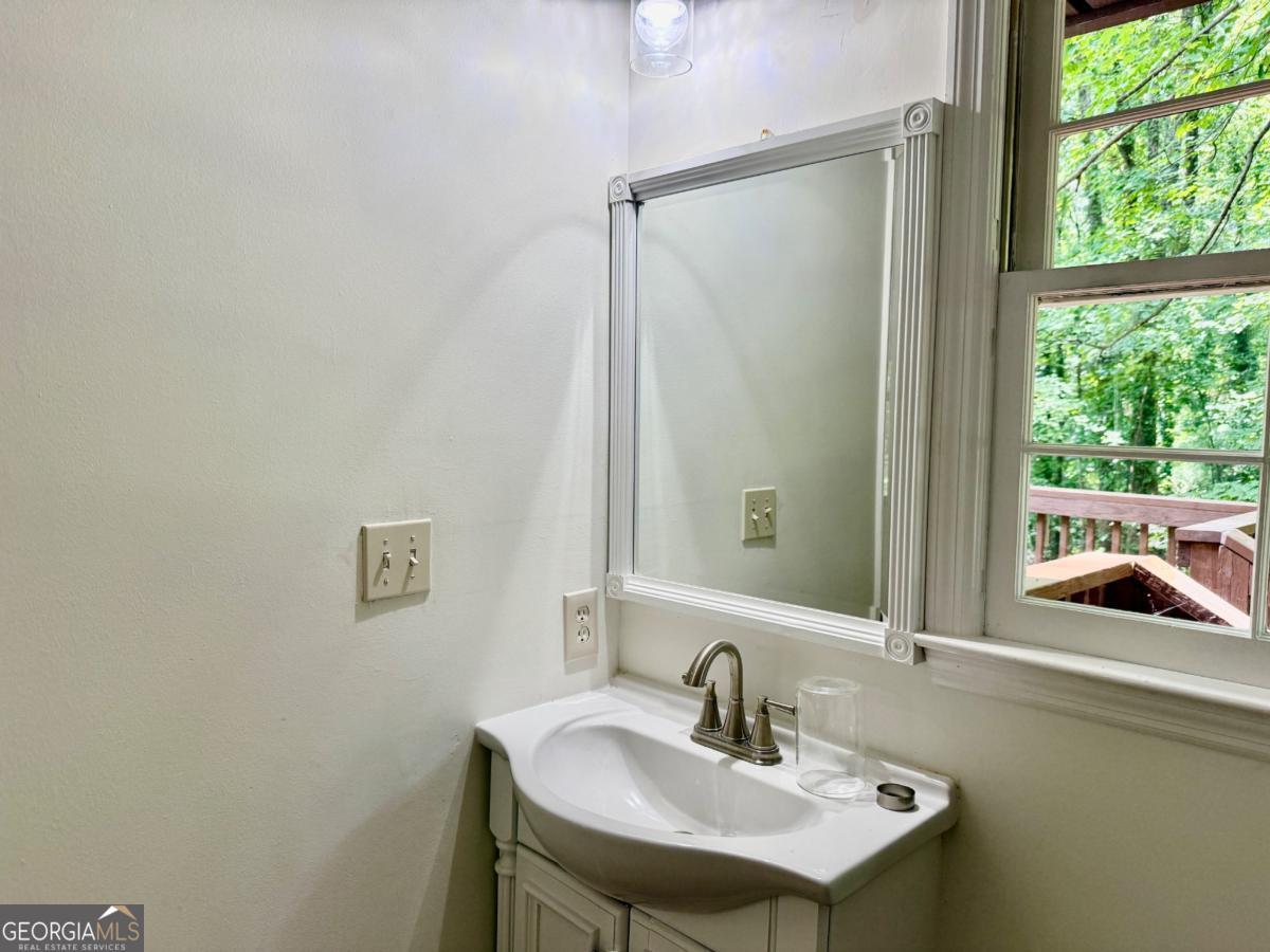 5264 Golfcrest Circle Property Photo 12