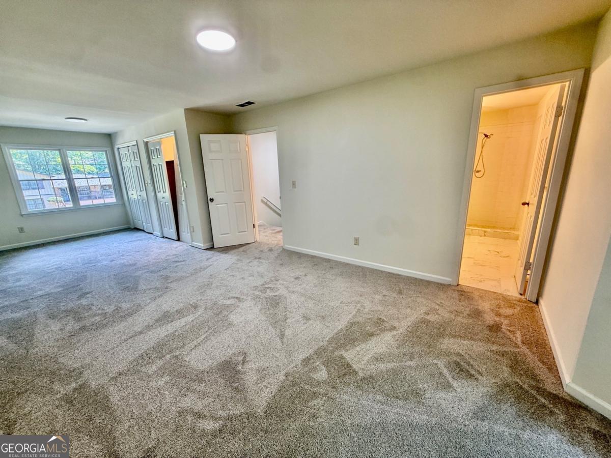 5264 Golfcrest Circle Property Photo 18