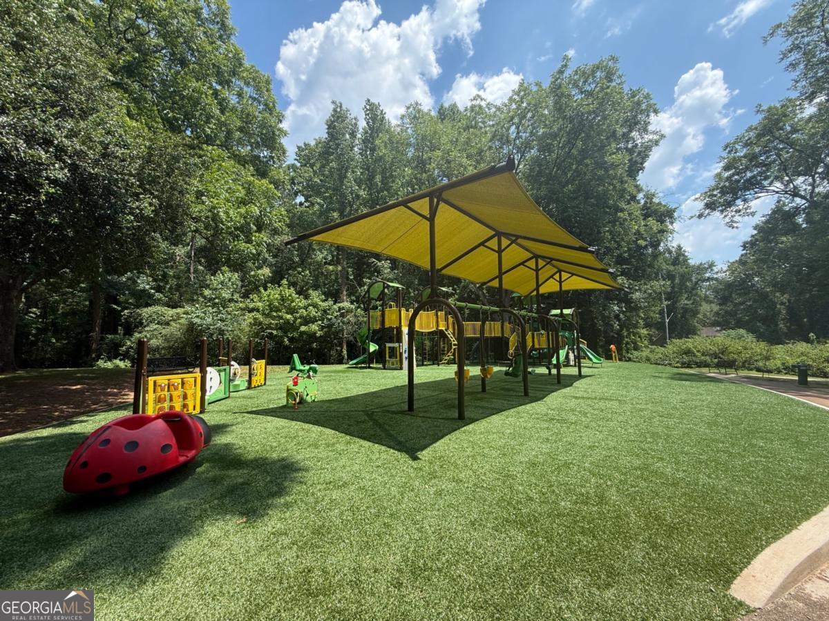 5264 Golfcrest Circle Property Photo 36