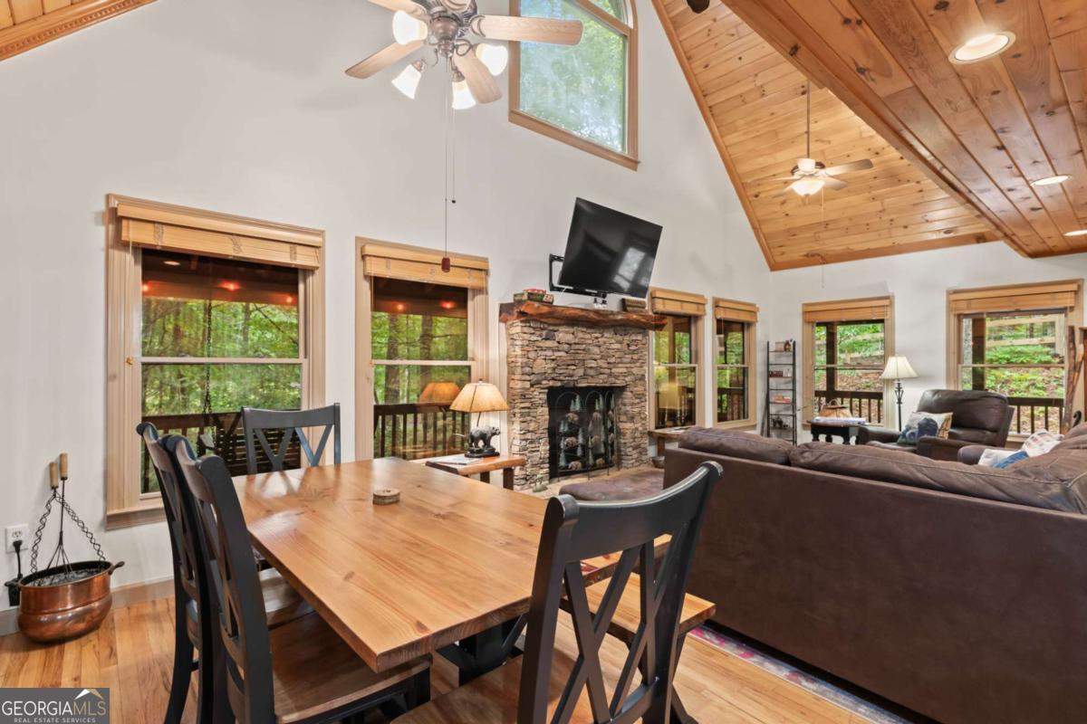 398 Mountain Tops Circle Property Photo 6