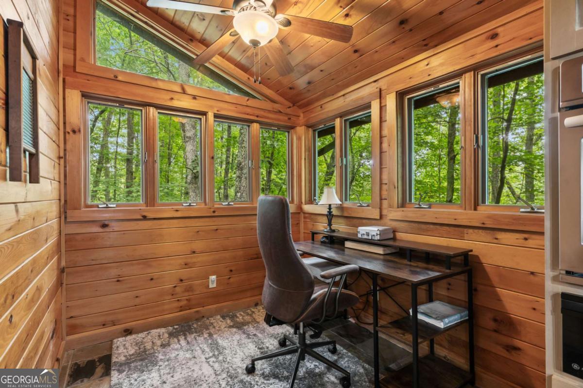 398 Mountain Tops Circle Property Photo 13