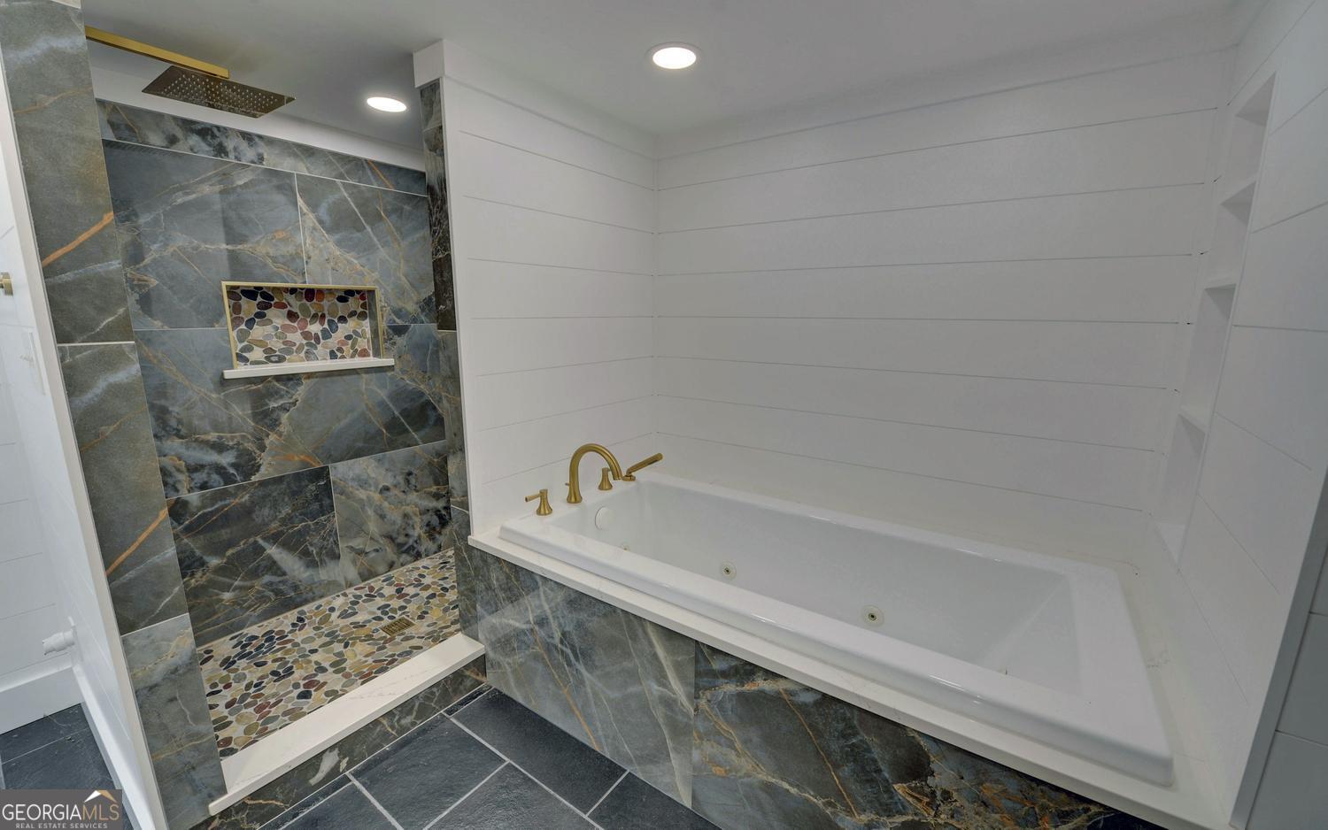 149 Foxtail Drive Property Photo 18
