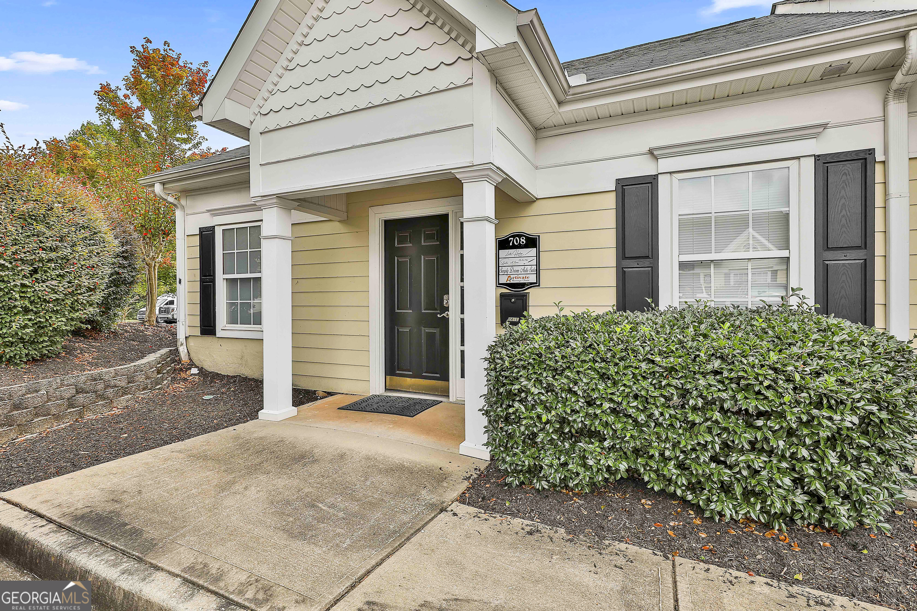 500 W Lanier Avenue # 708 Property Photo 2