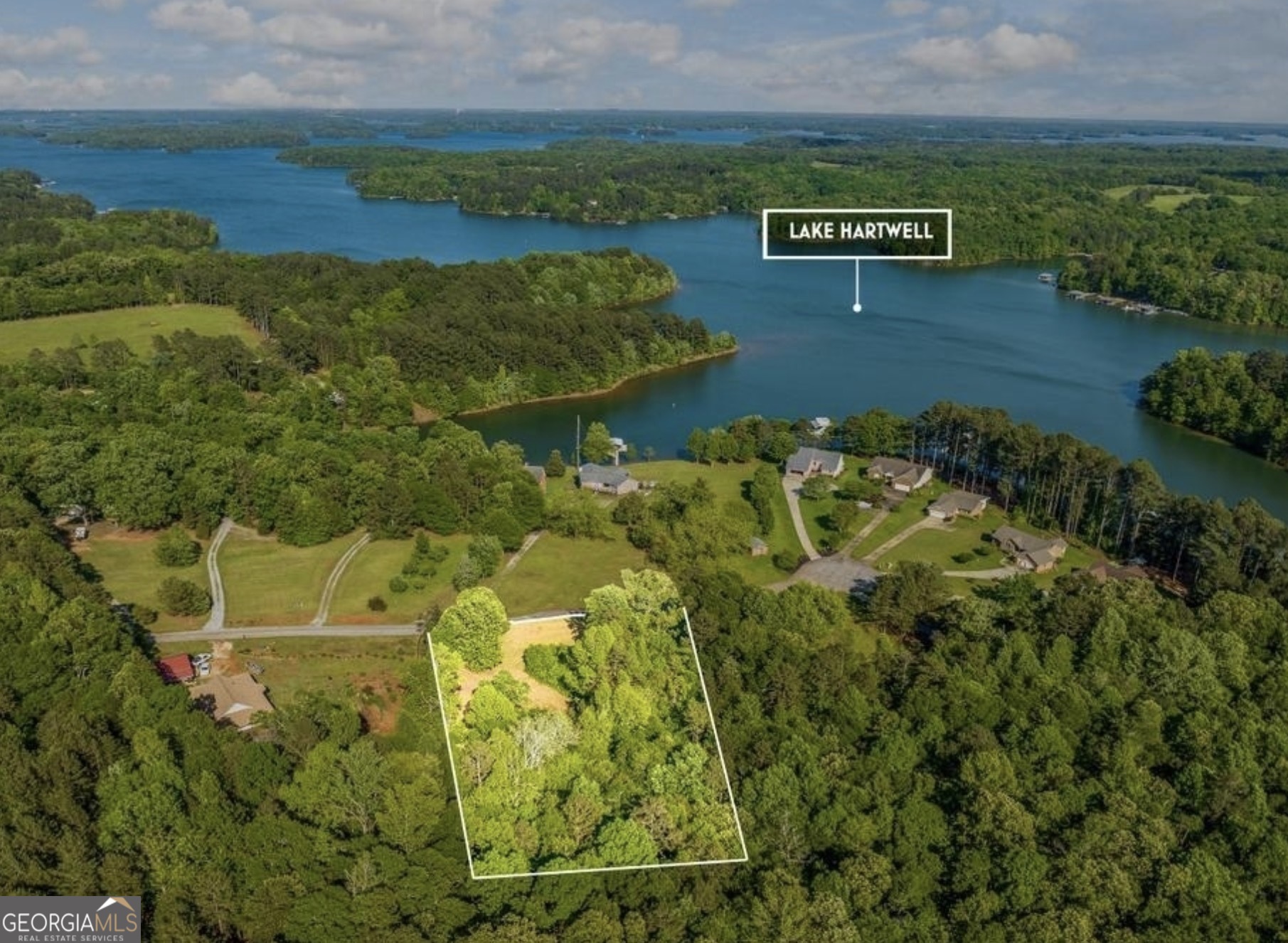 424 Harbor Point Circle LOT 8