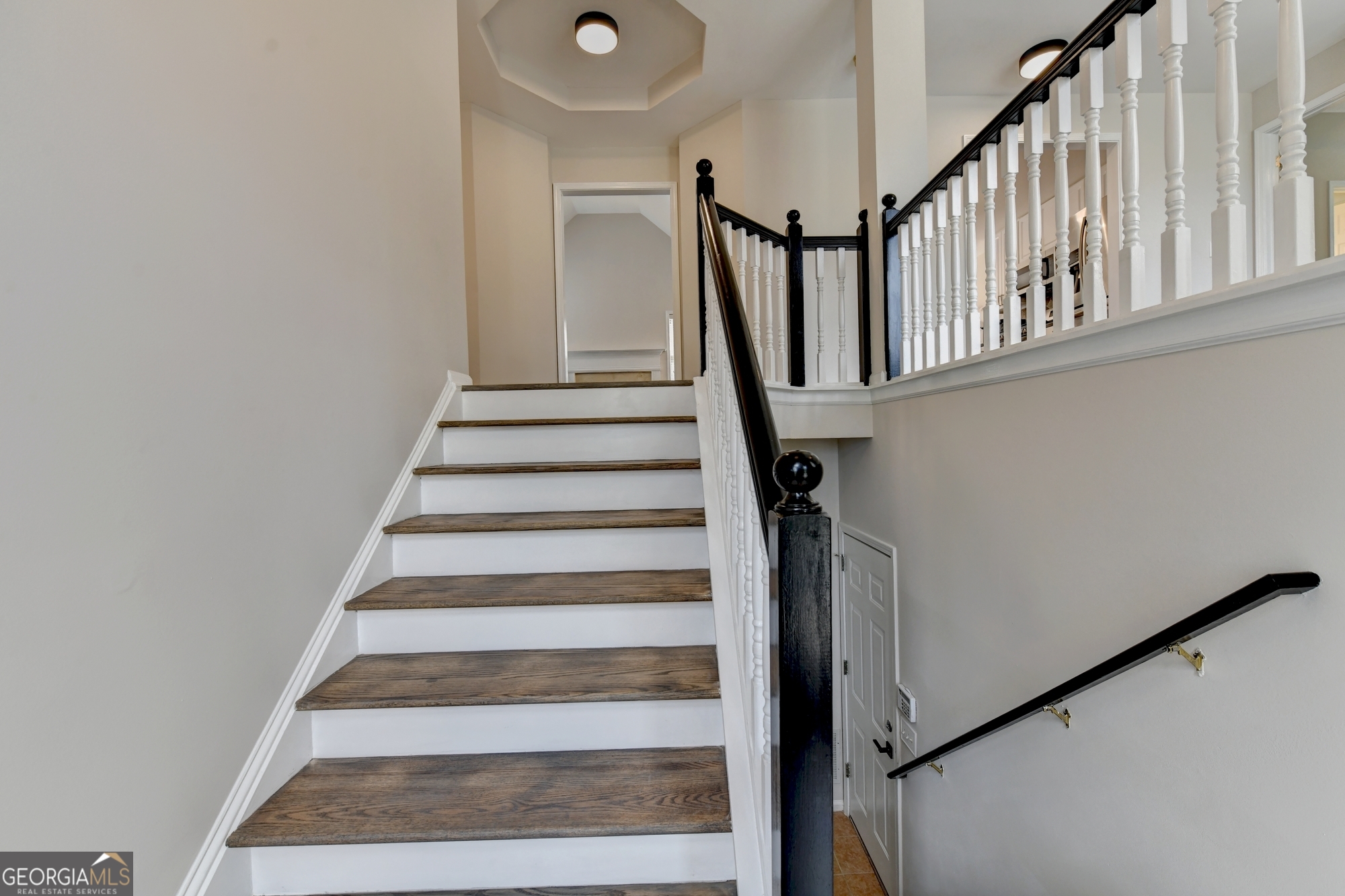 1022 Soaring Way Property Photo 37