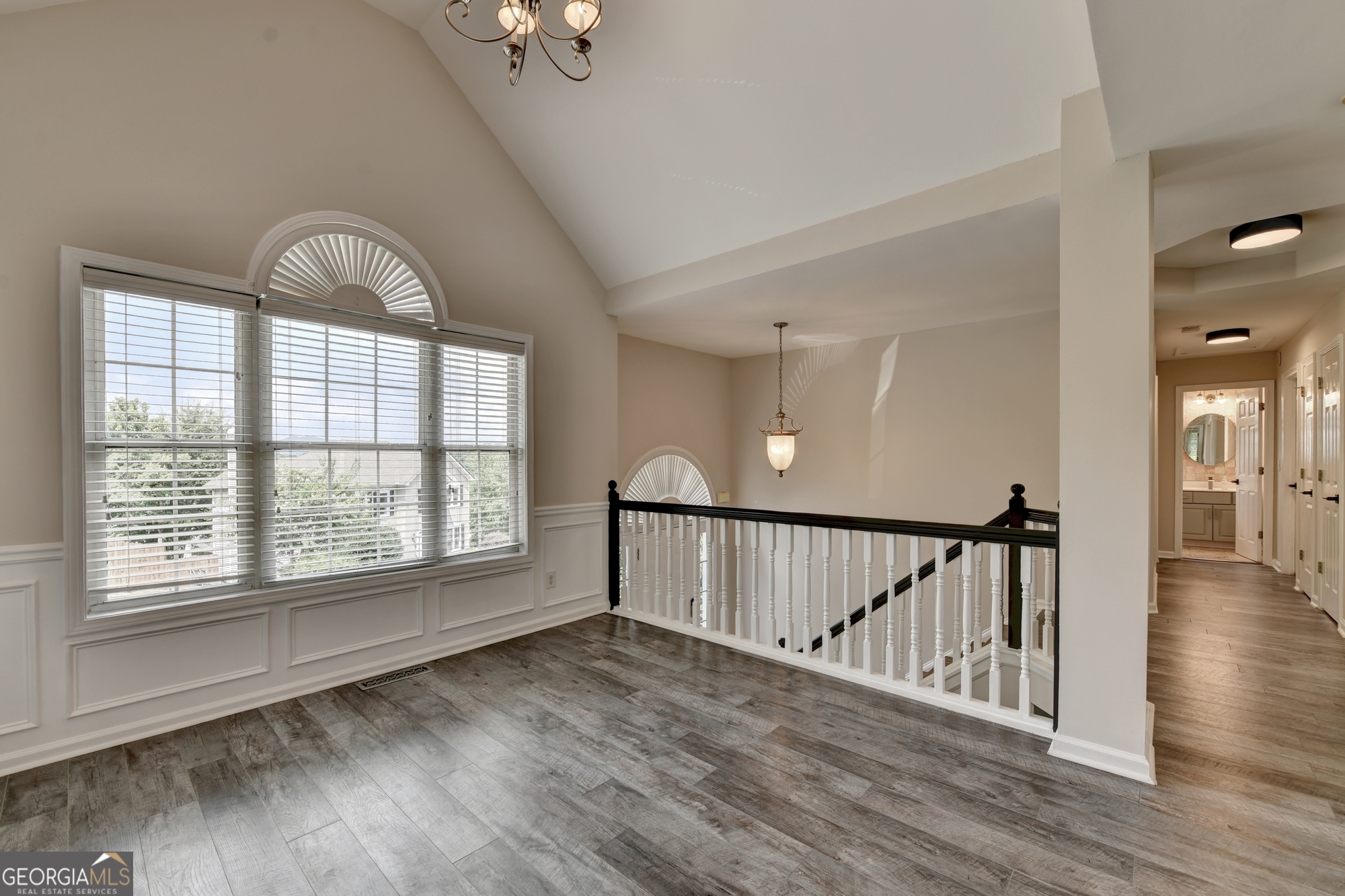 1022 Soaring Way Property Photo 42