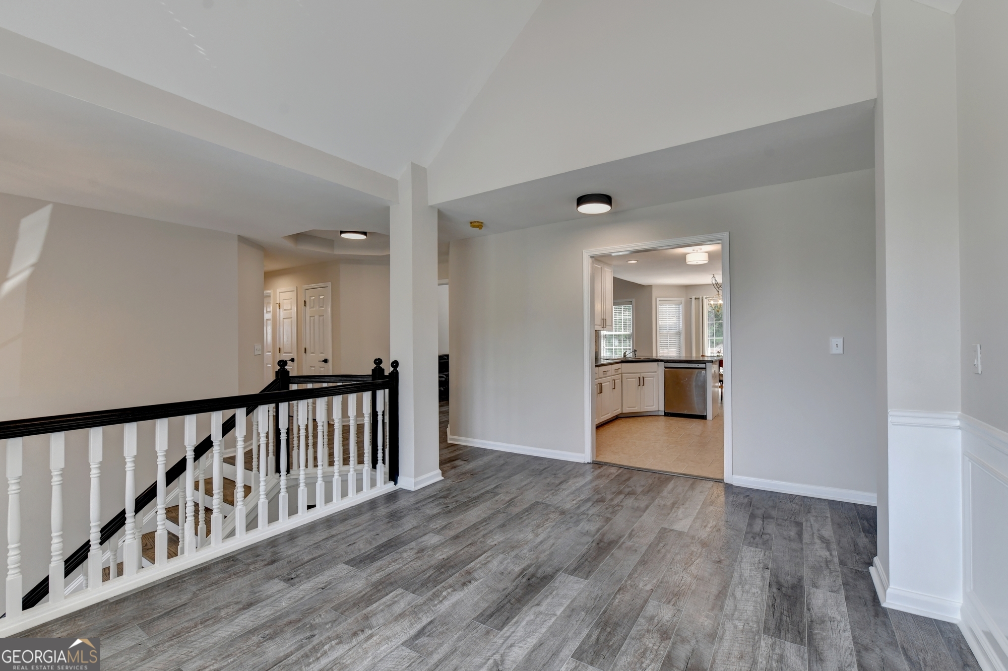 1022 Soaring Way Property Photo 44