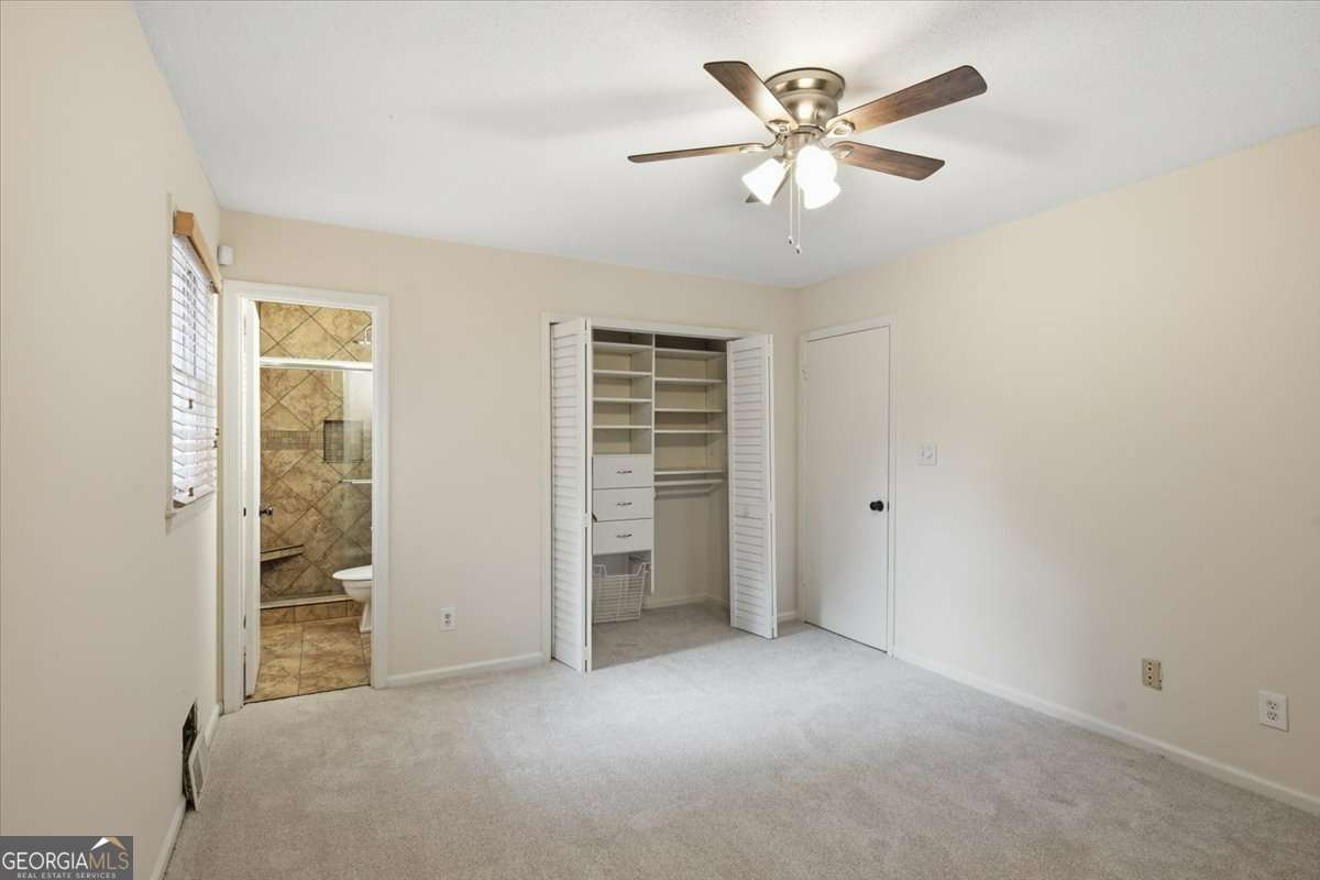 112 Cross Gate Drive Property Photo 19