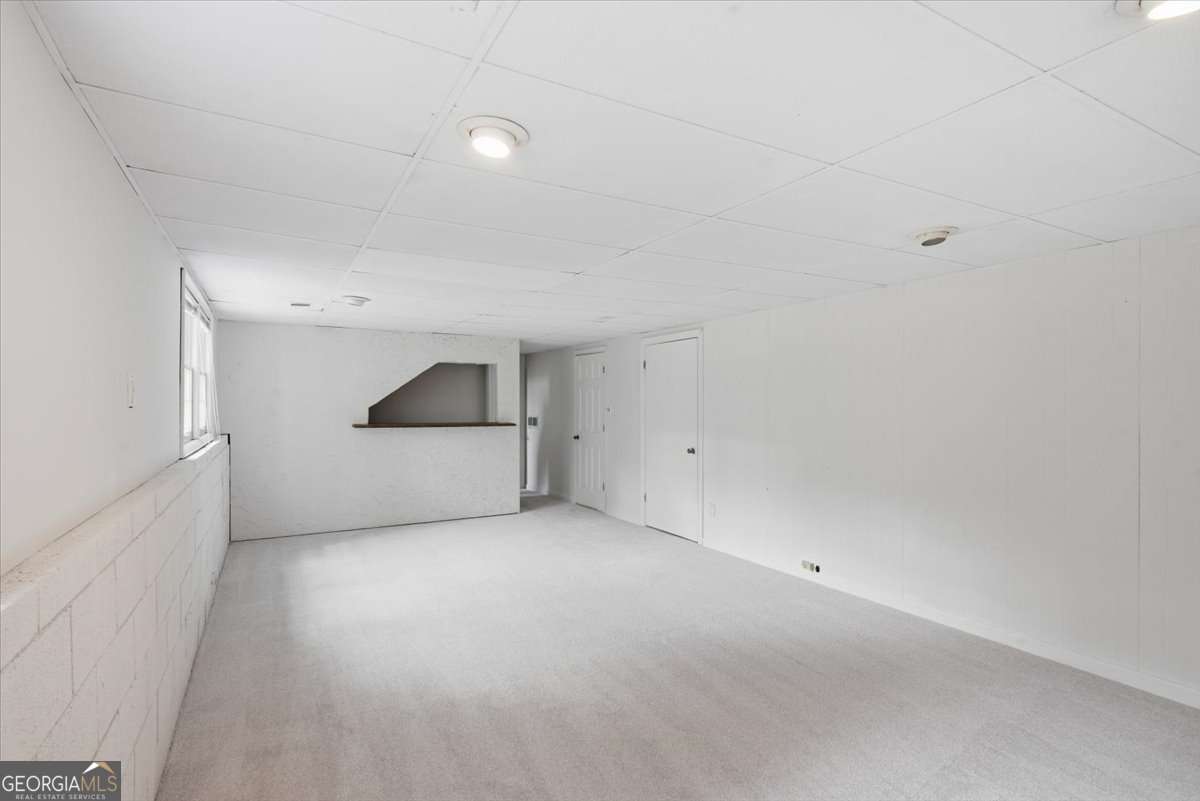 112 Cross Gate Drive Property Photo 23