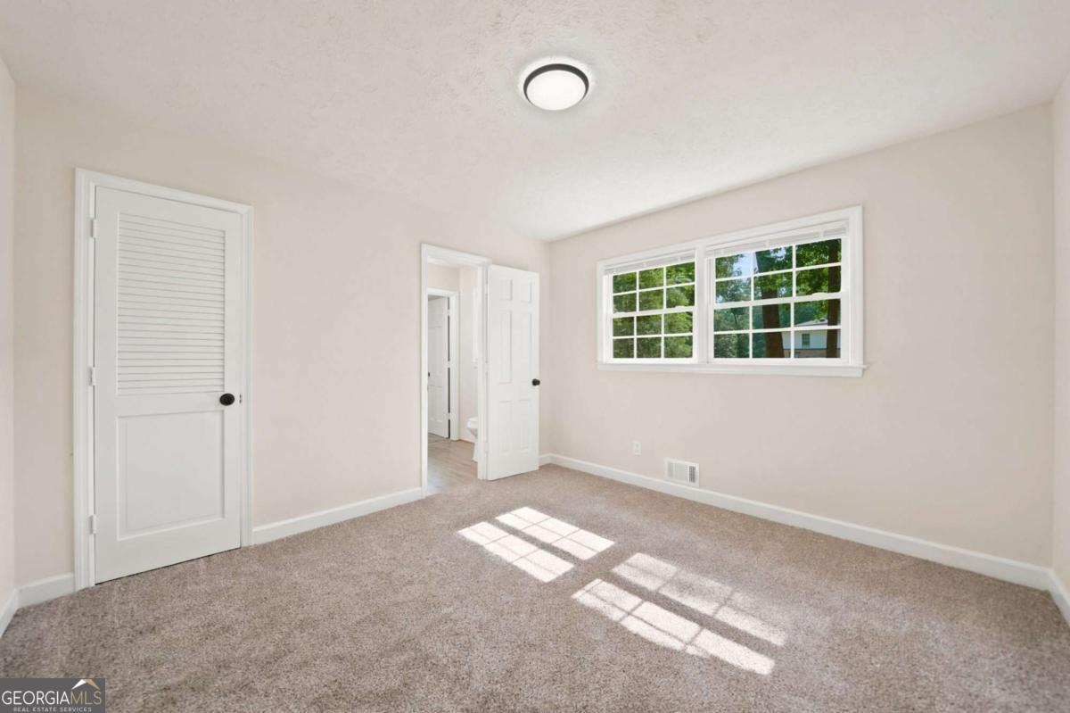7215 Sinyard Road Property Photo 23
